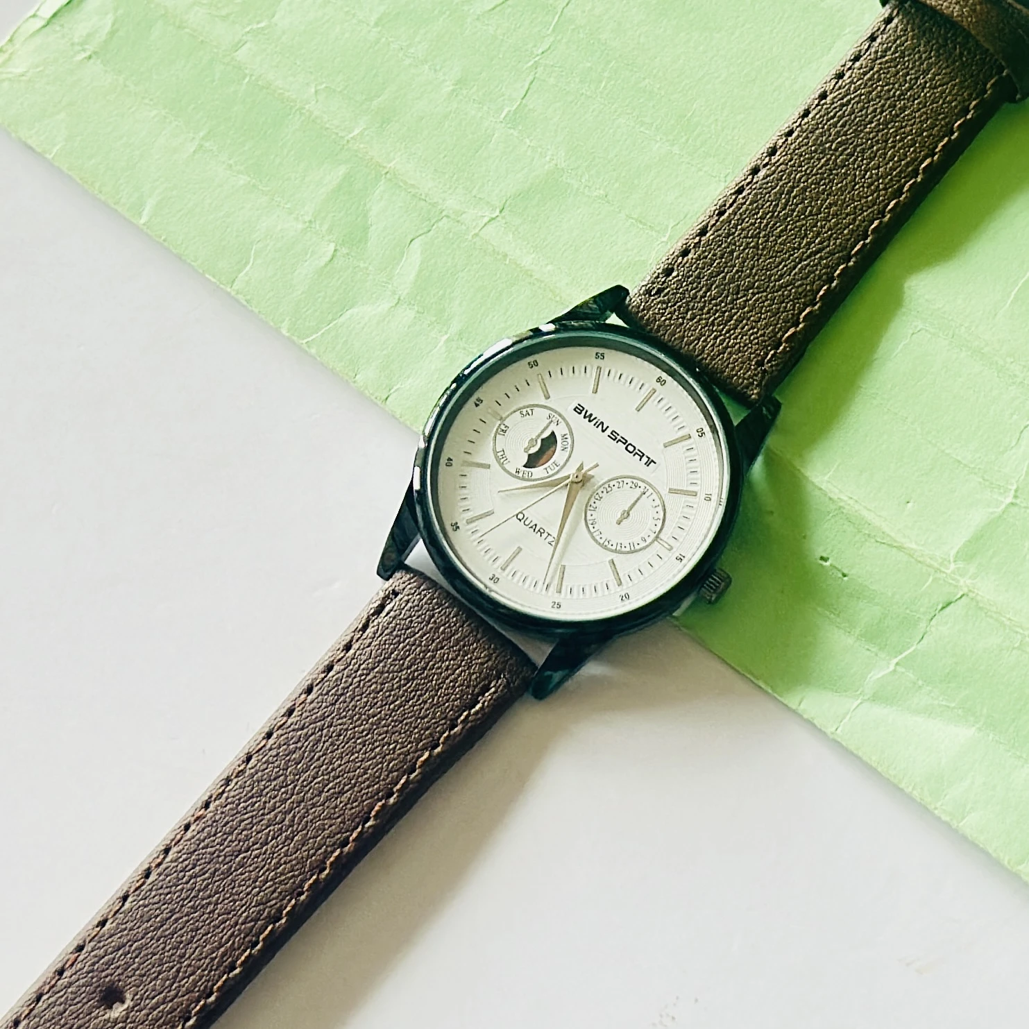 Quartz’s analogue watch for man’s