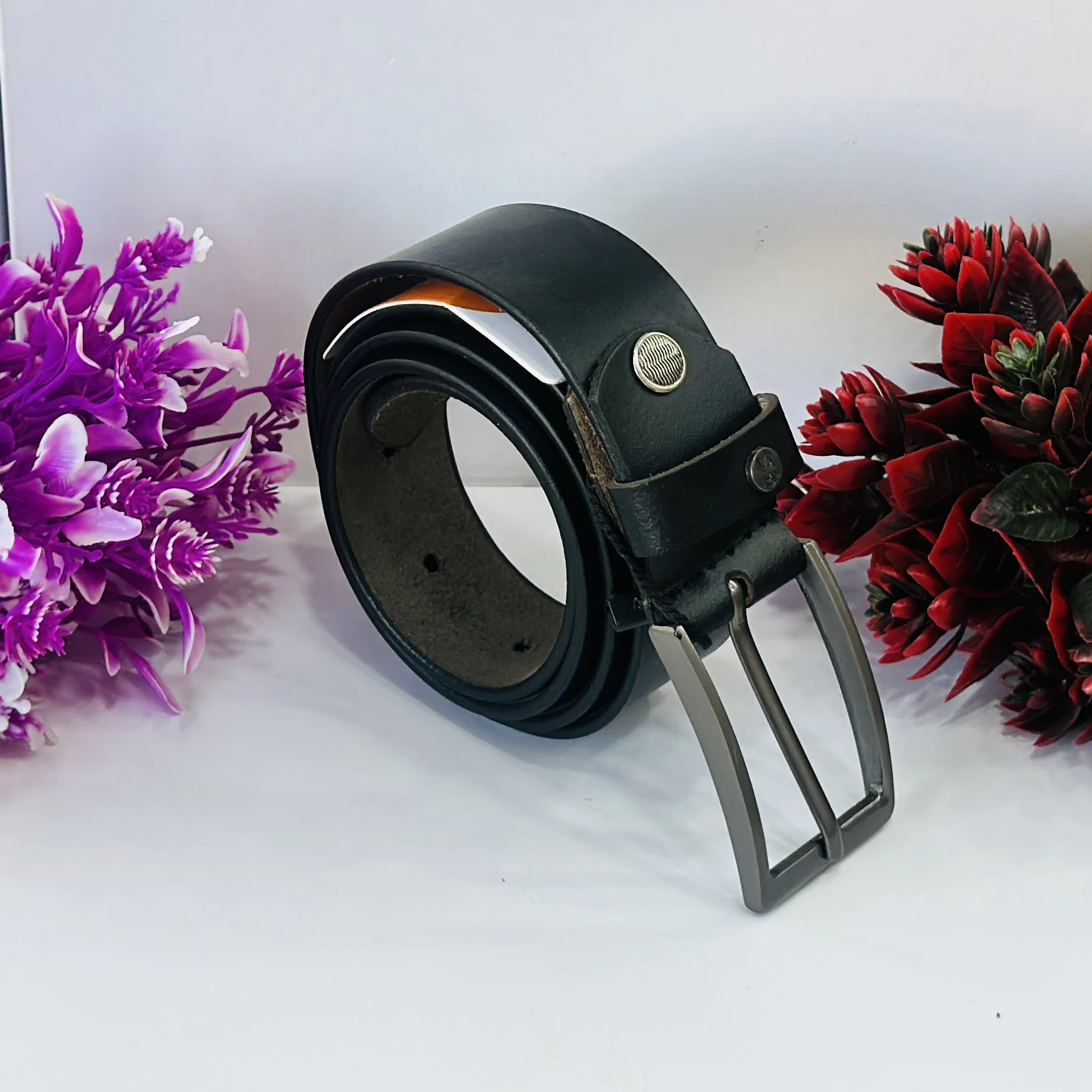 Black genuine leather men's belt