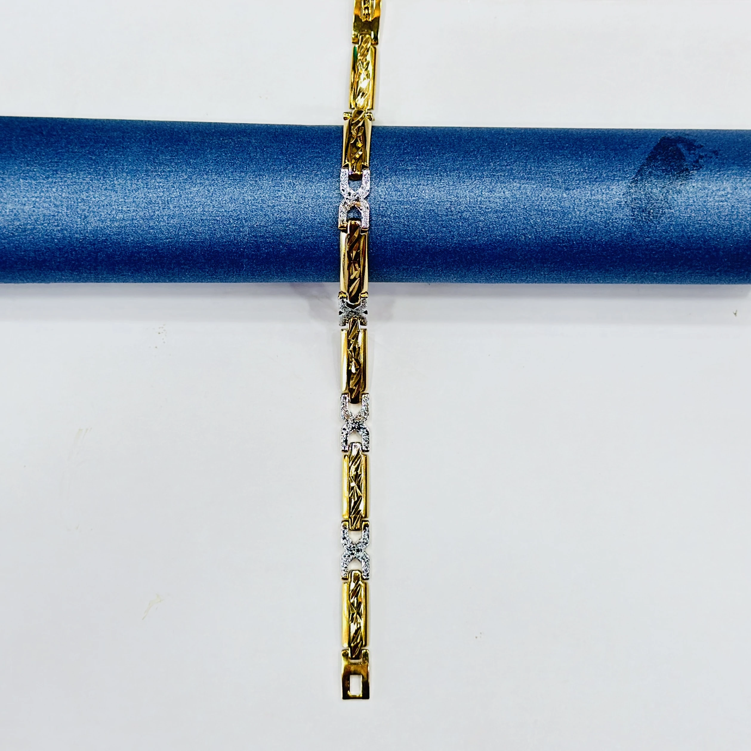 Gold and diamond gents bracelet