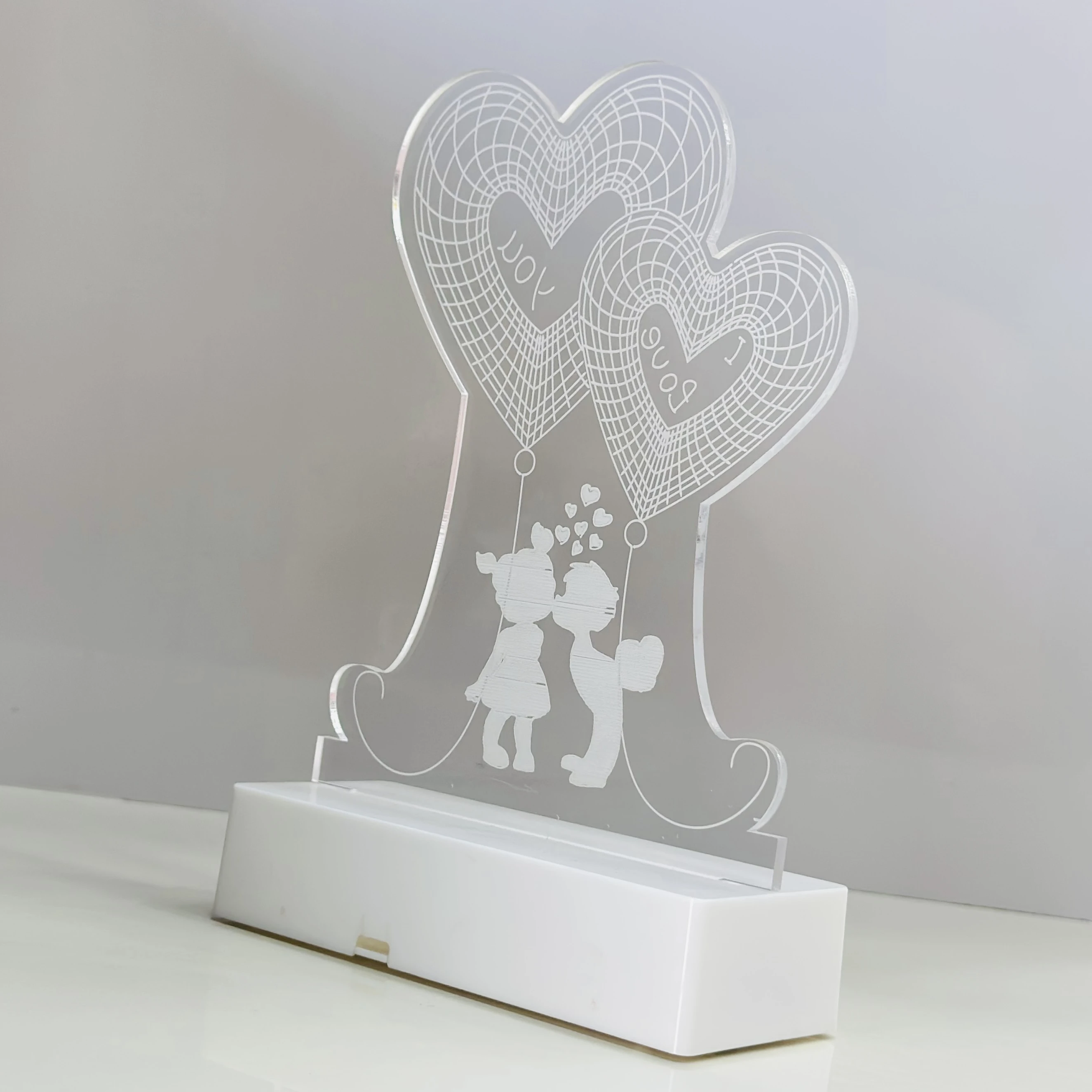 3D illusion LED night lamp with a "Heart Couple" design.(SKU-T1H4WF)