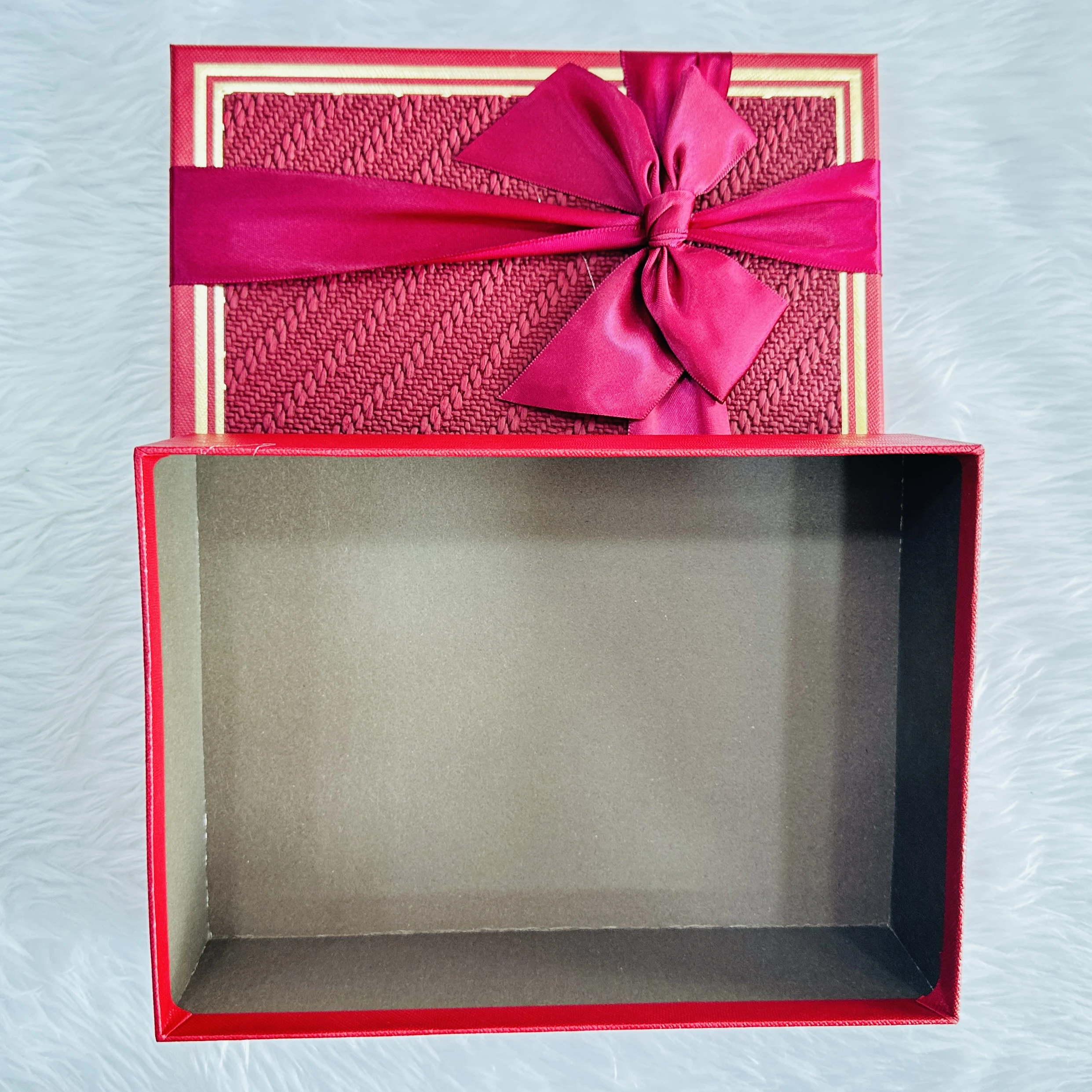 Gift Box (Size 12/9)