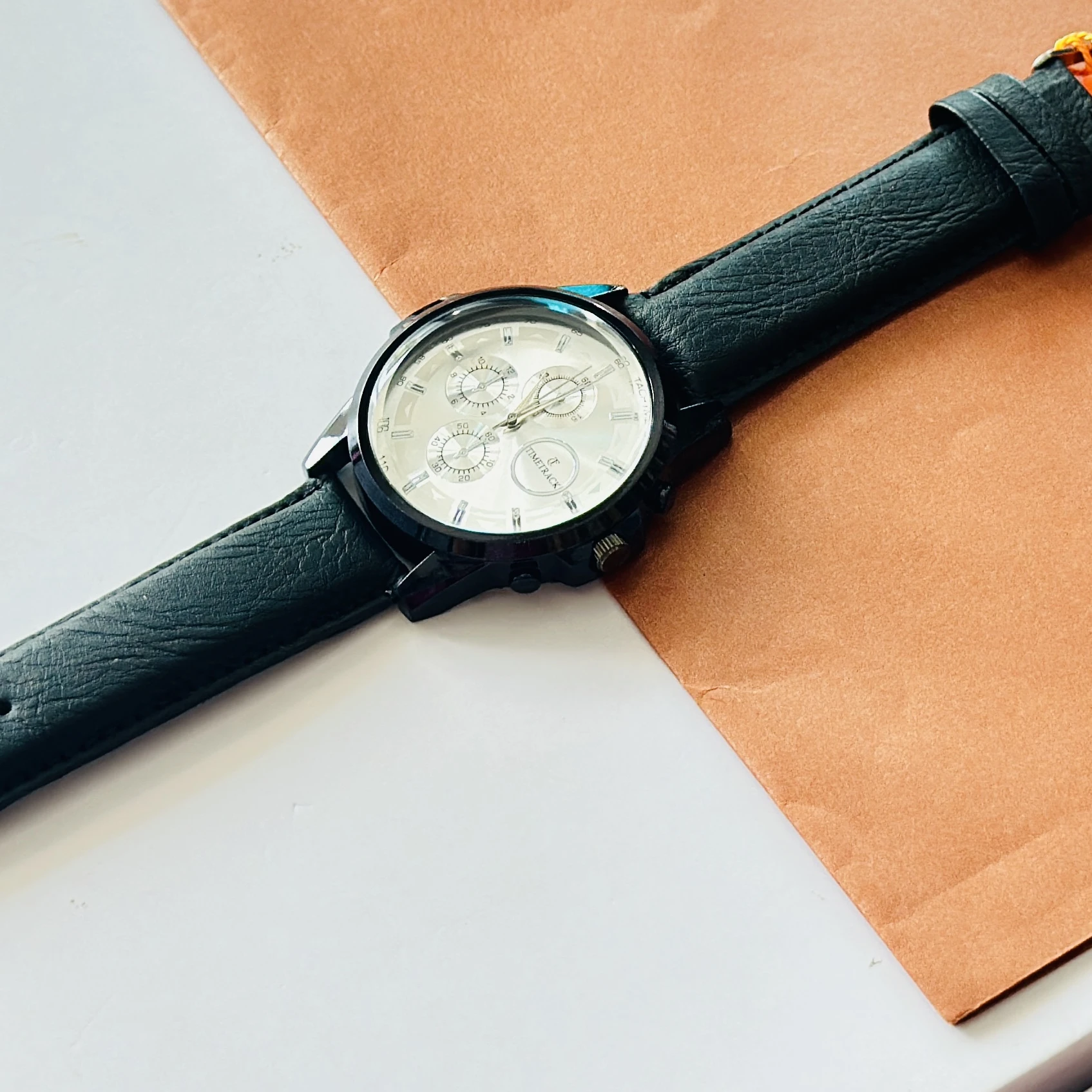 Analogue watch for man’s