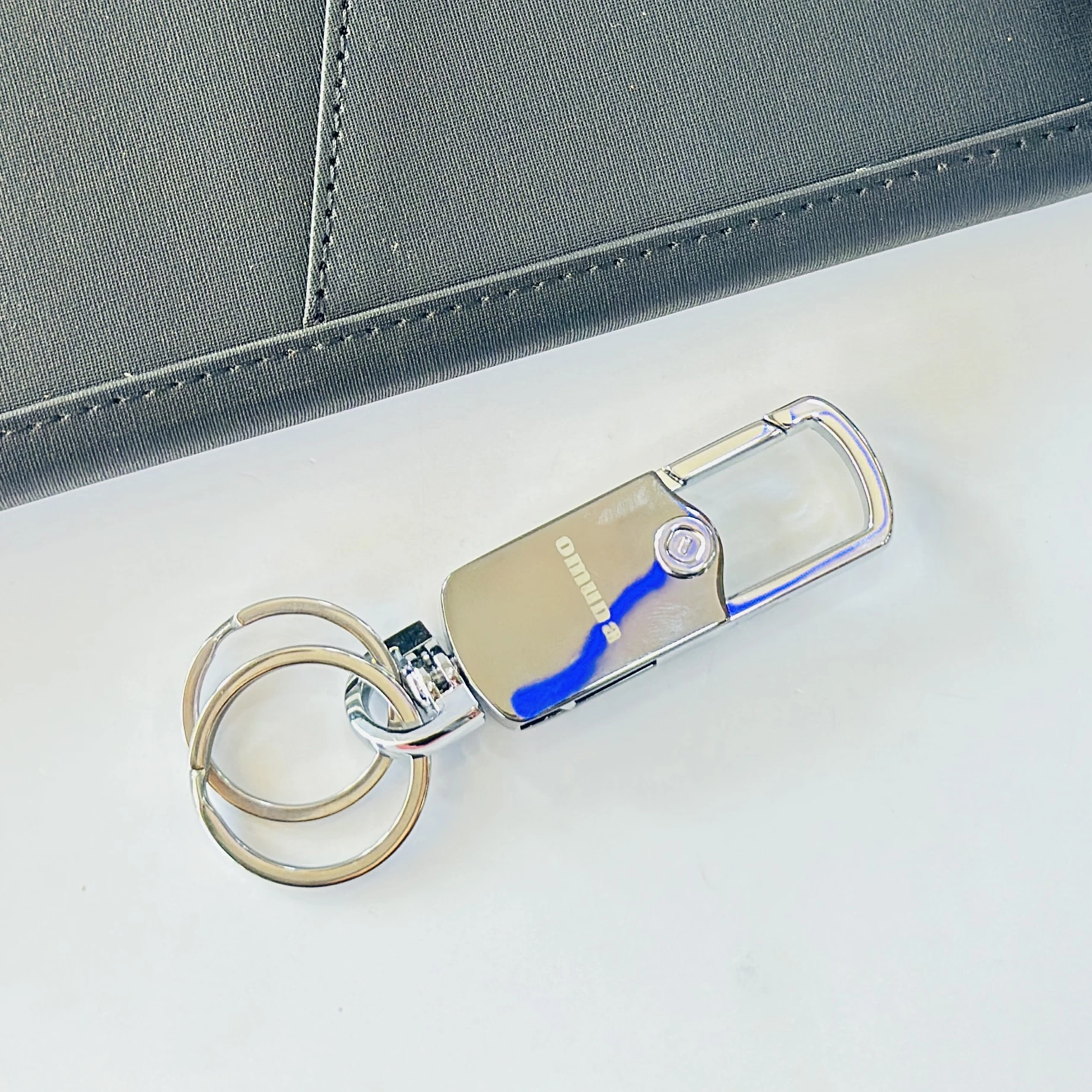 Omuda heavy-duty zinc alloy metal key chain