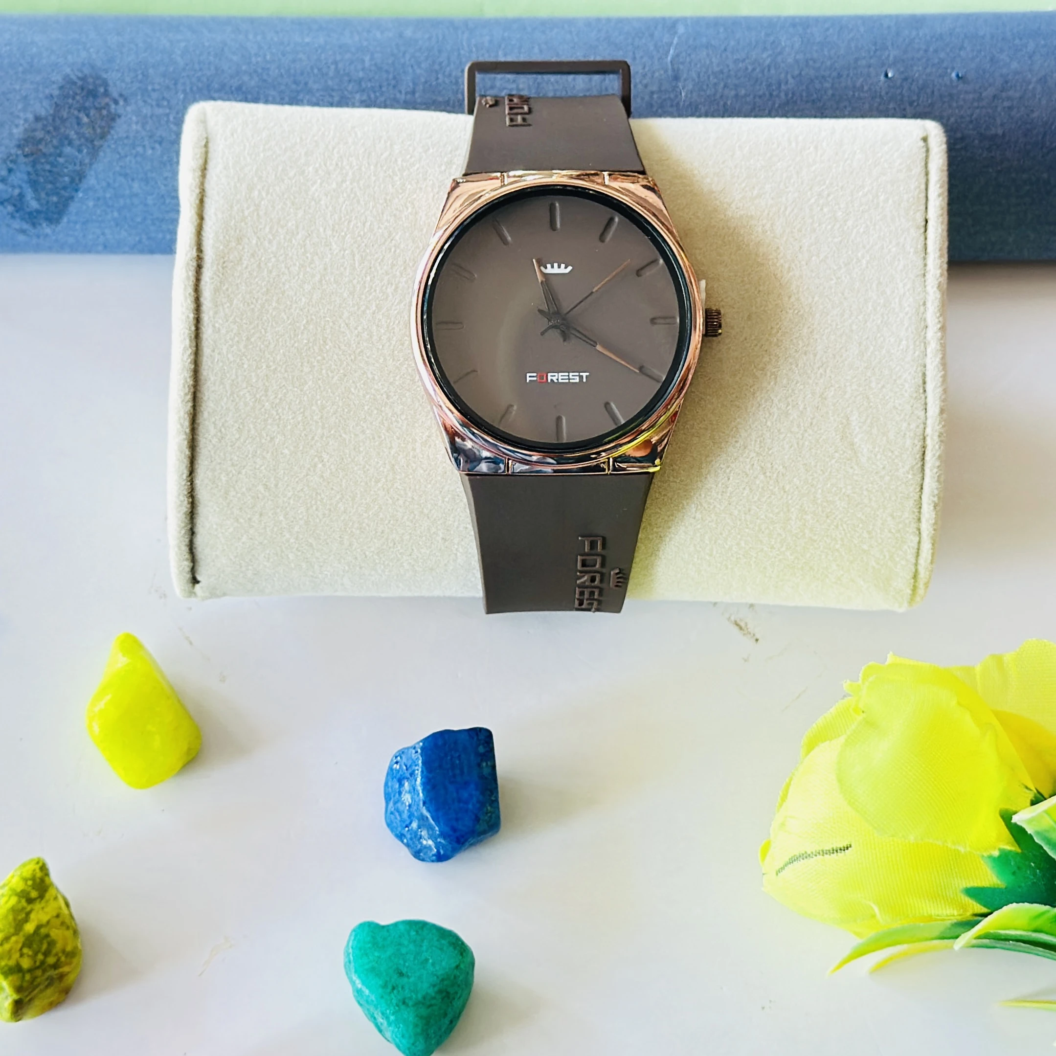 Forest Men's Analog Watch featuring a rose gold-toned round dial and a brown silicone strap