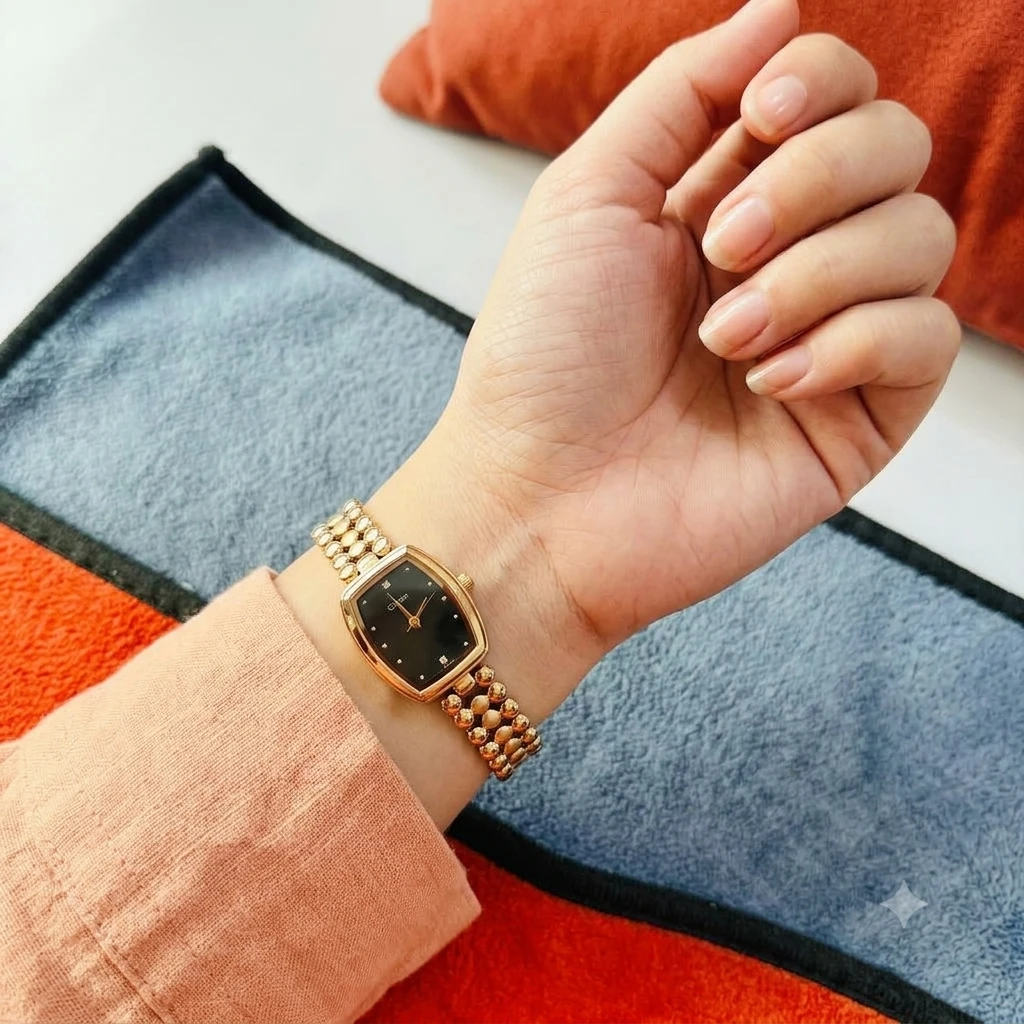 Girls  watch