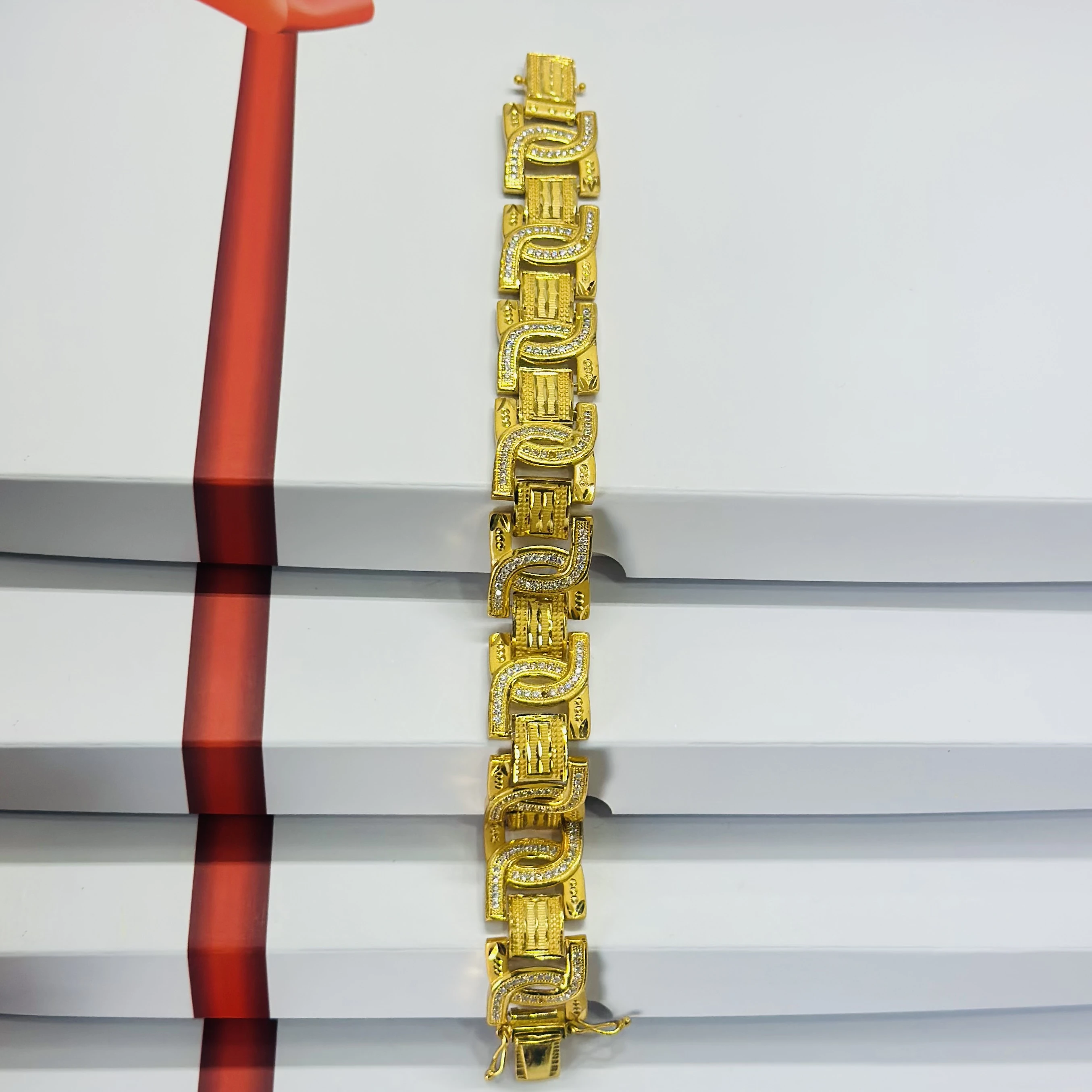 Gold plated Breslet for men’s