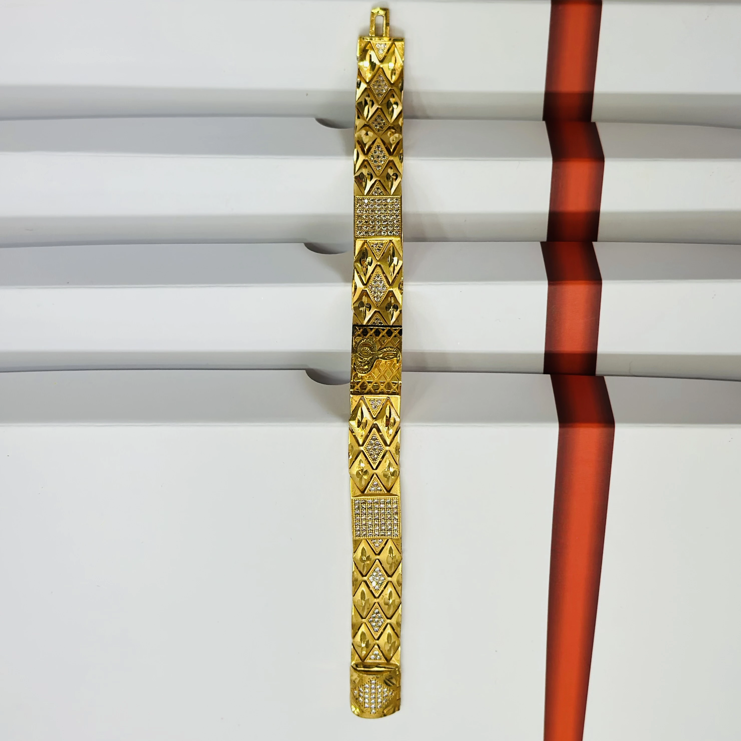 Gold plated Breslet for men’s