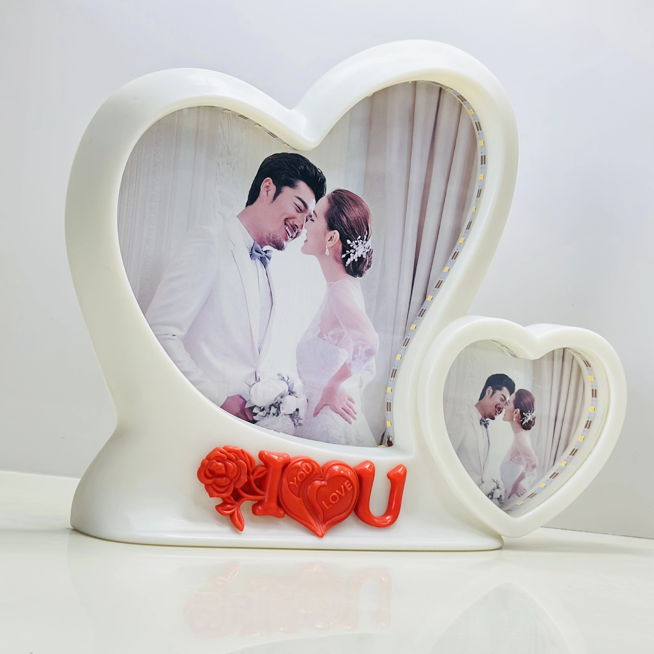 Heart LED Photo Frame (SKU-01QDE1)