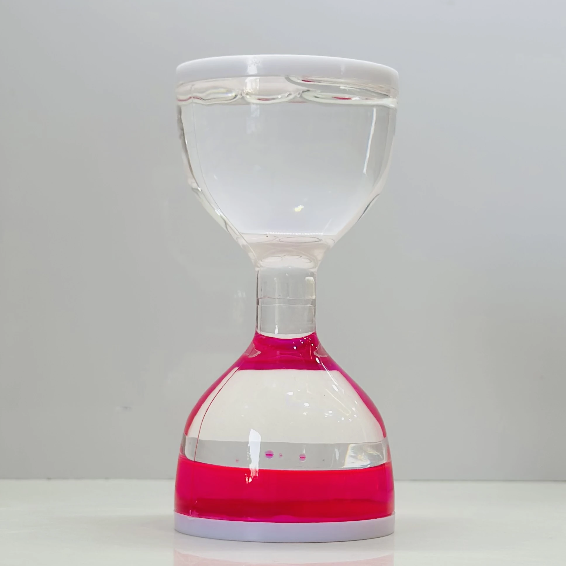 Beautiful Colored Floating Bubble Hourglass(SKU-AAQE4M)