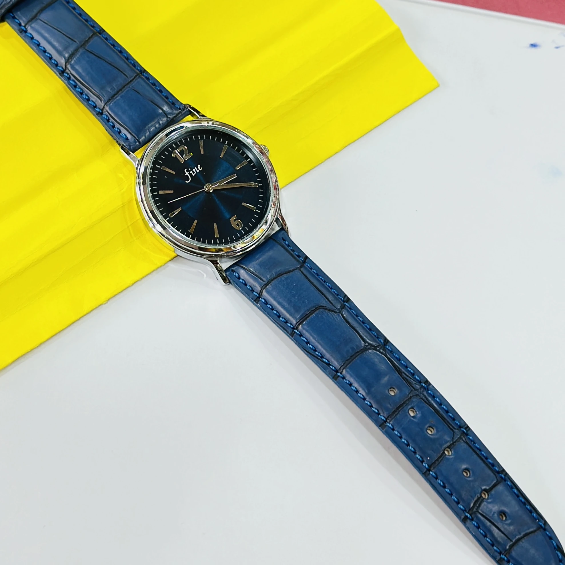 Analogue watch for man’s
