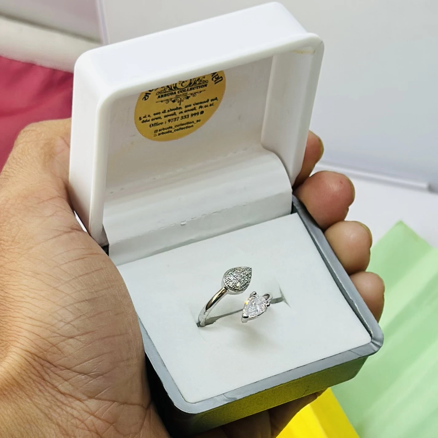An adjustable cuff ring