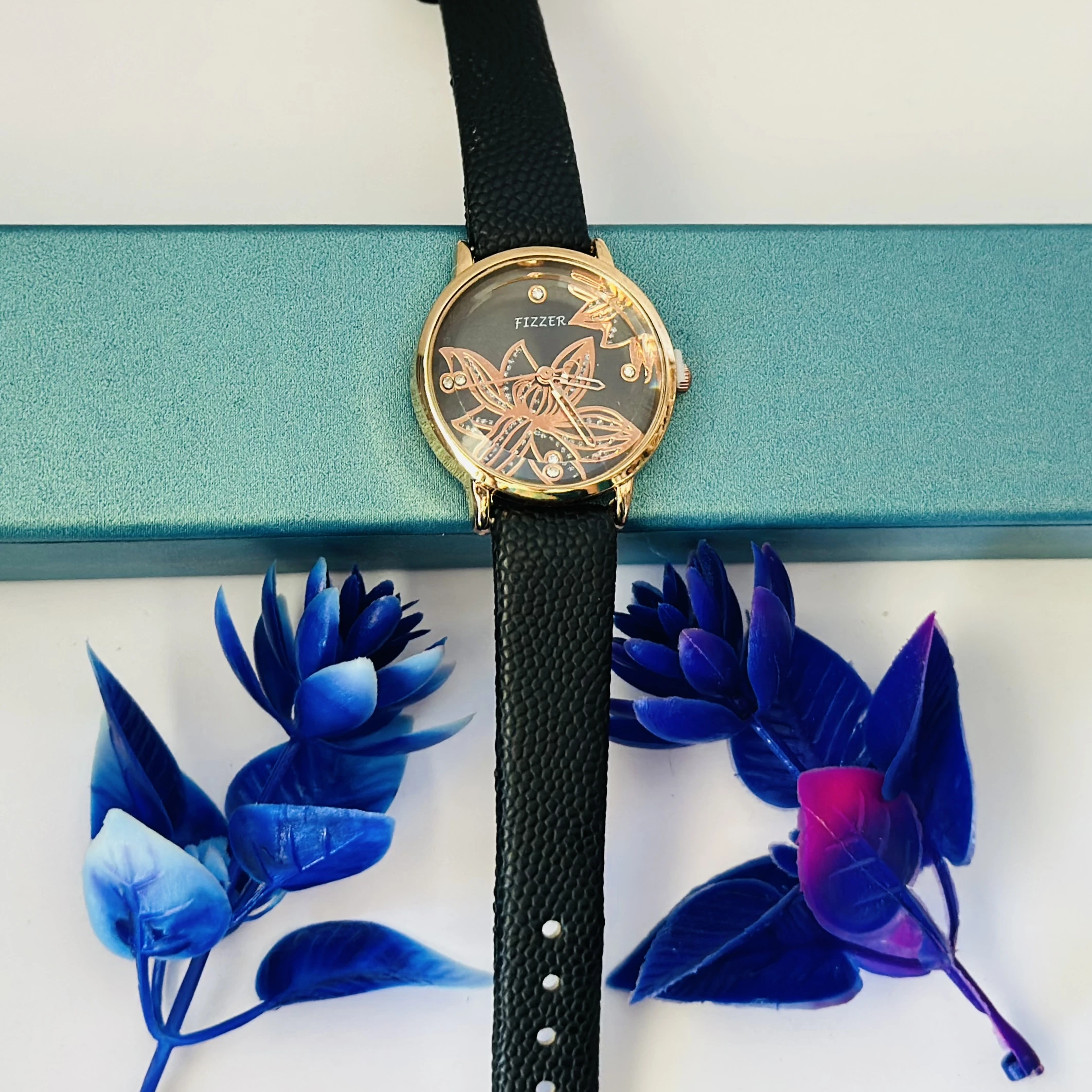 Black Fizer analog watch