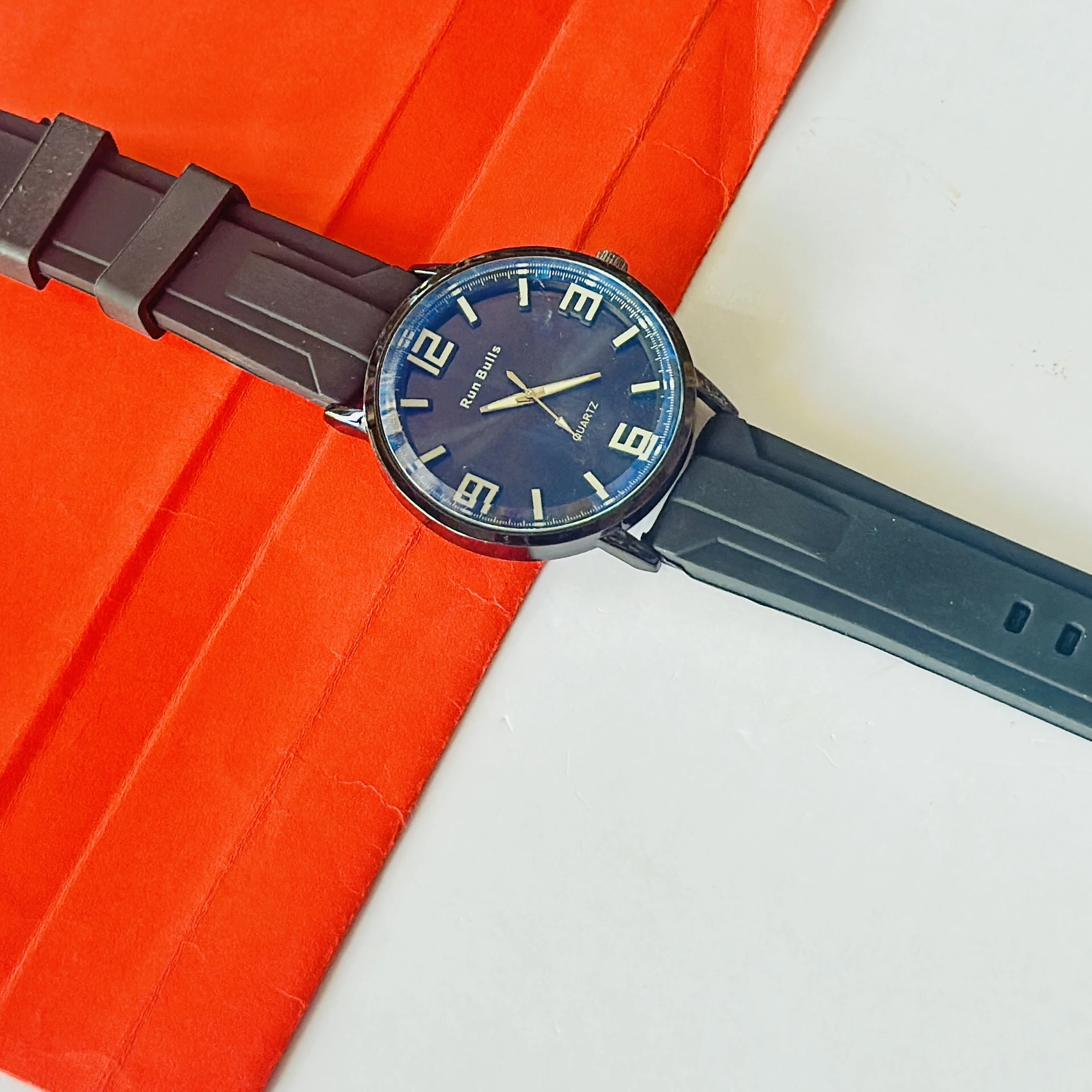 Quartz Analogue Watch for man’s