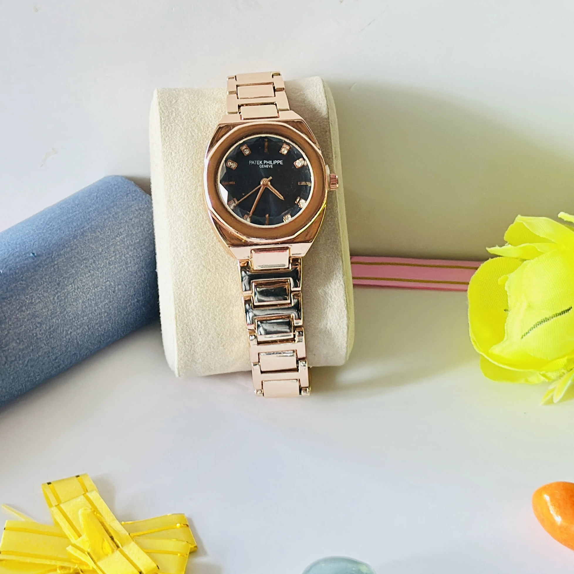Quartz Analogue Watch for girls