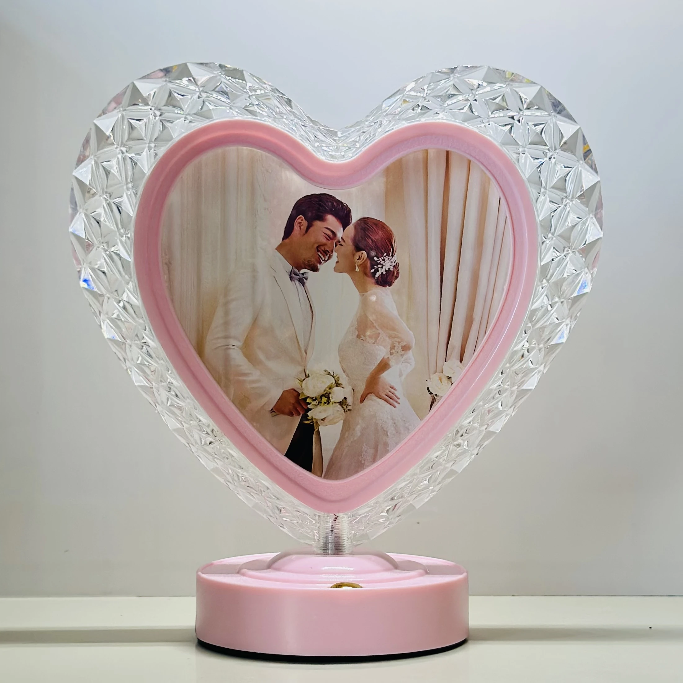 Romantic Heart LED  Lamp with Kissing Couple