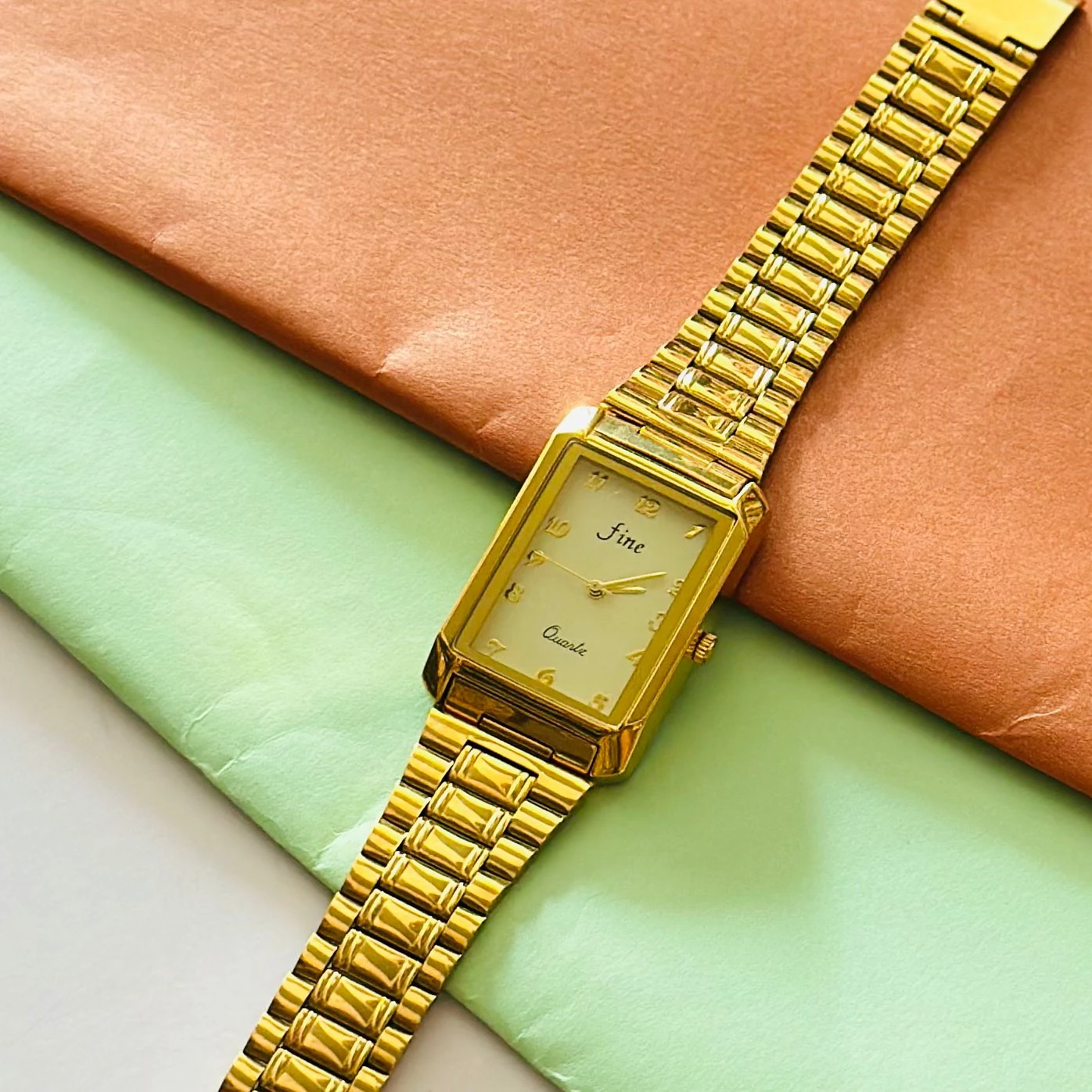 Golden Design analog watch For man’s