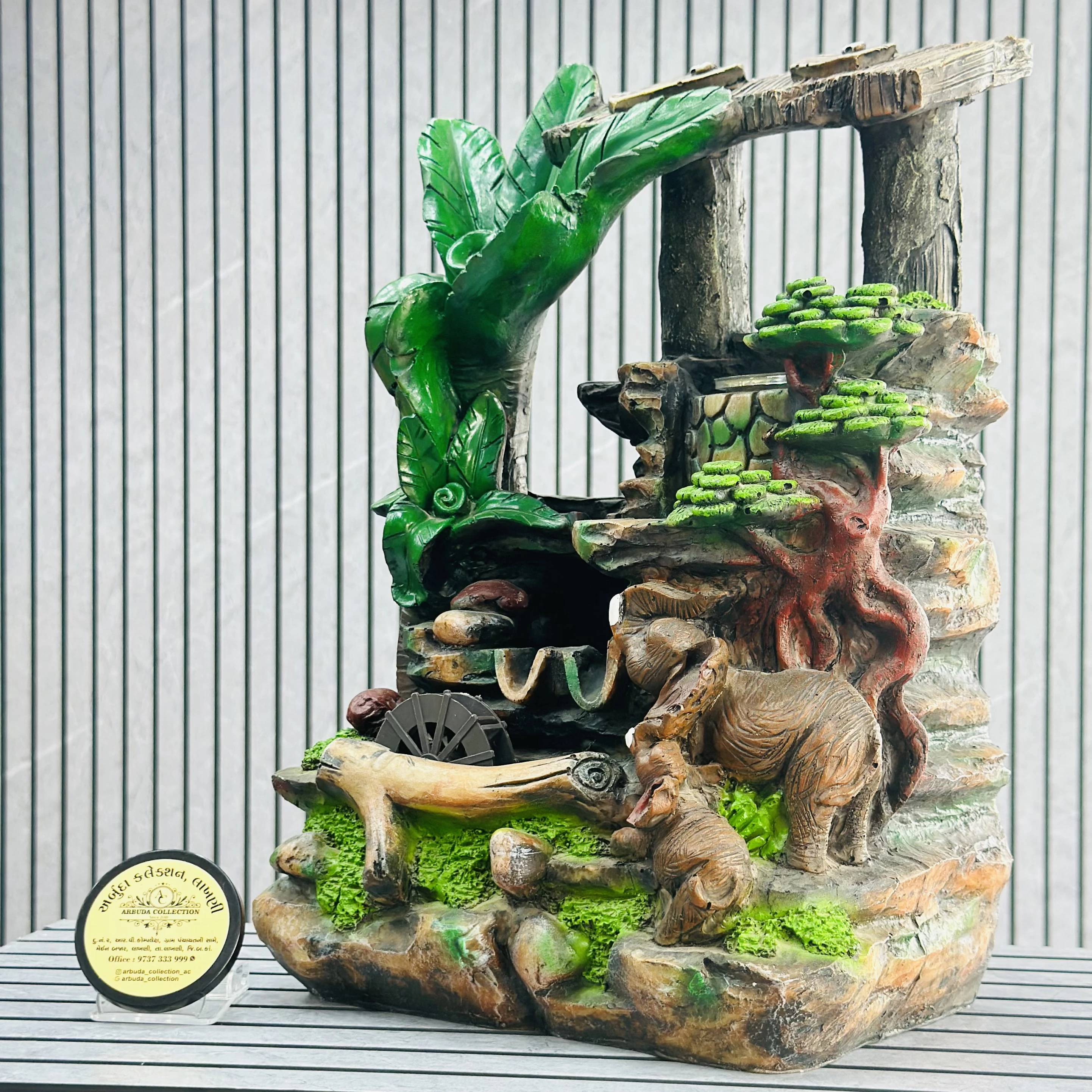 Polyresin  Brown water fountain