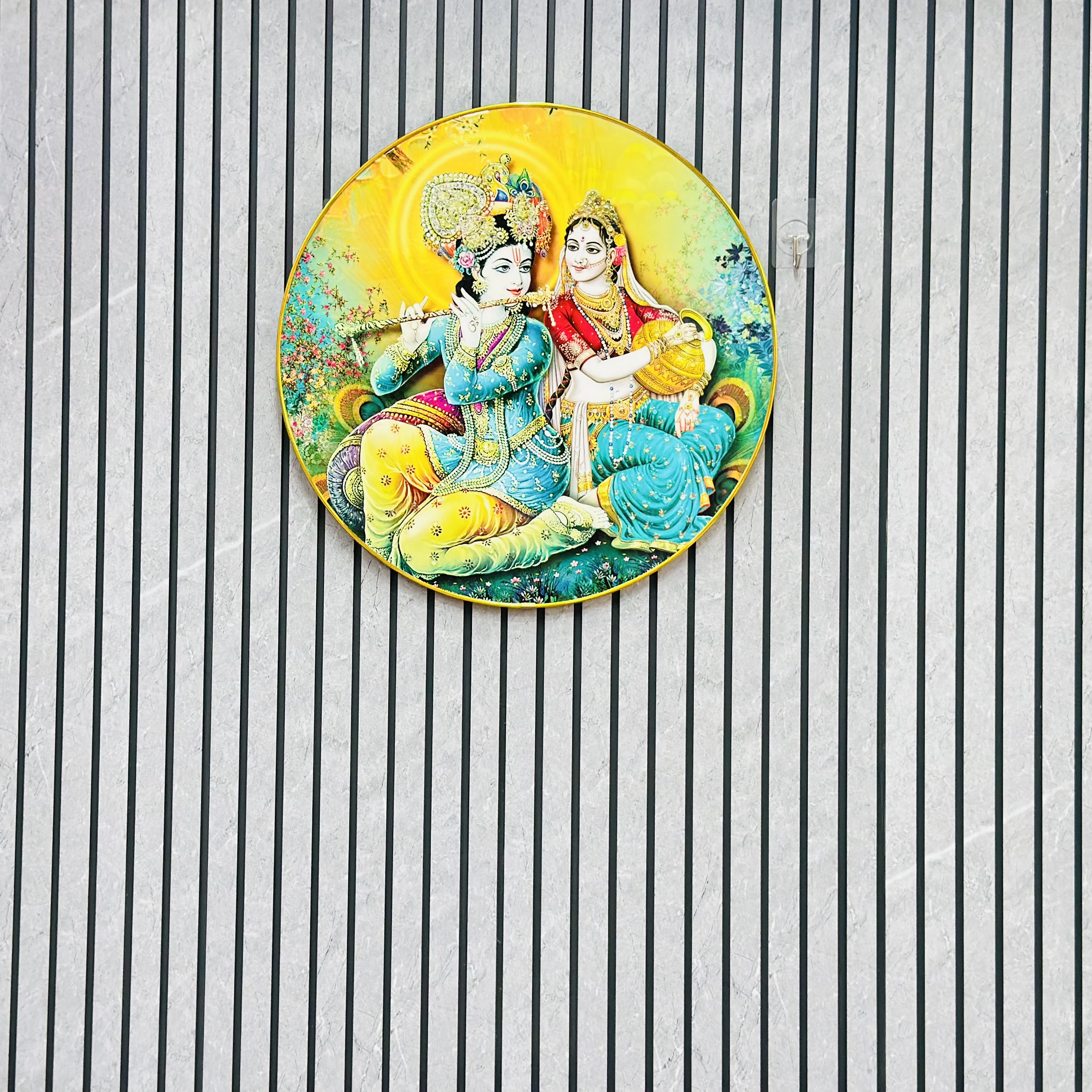 Round wall art piece Radha Krishna (SKU-RX3VBC)