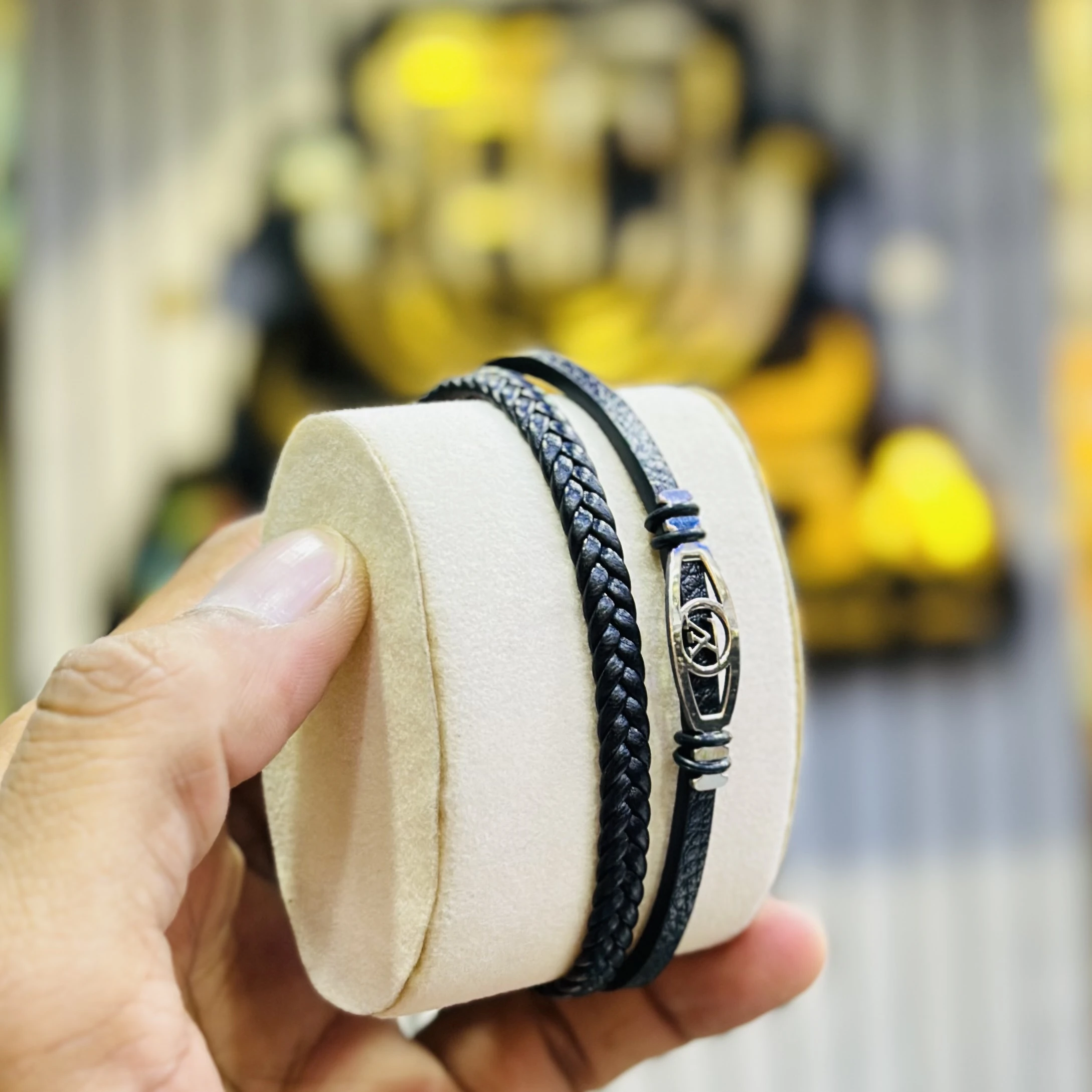 Men’s Classic Leather Beaded Bracelet