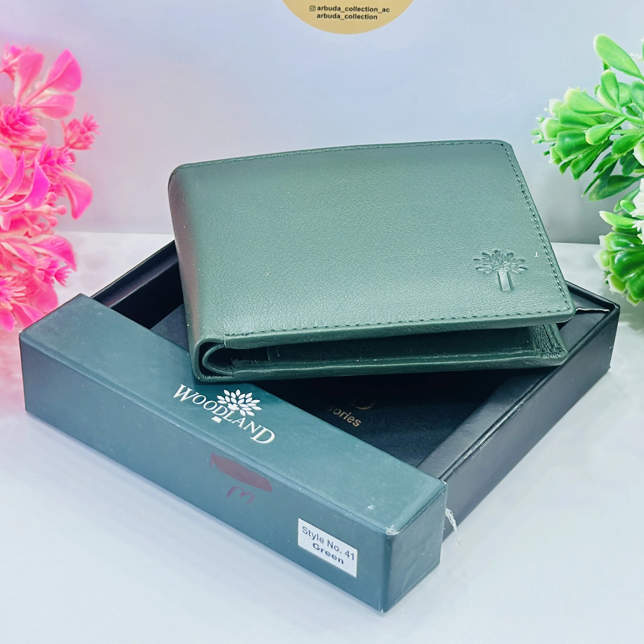 Woodland green bifold wallet