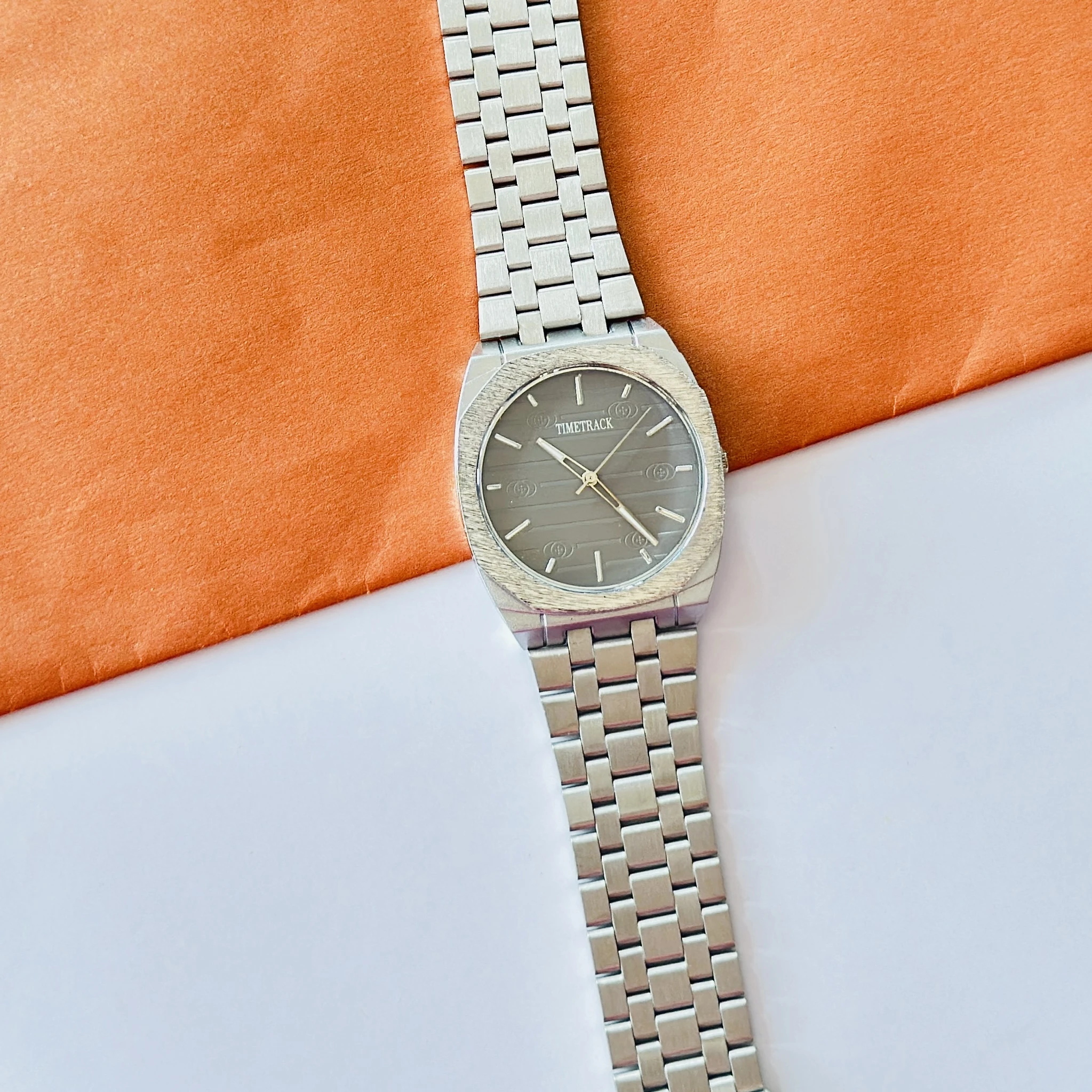 Quartz Analogue Watch For Man’s