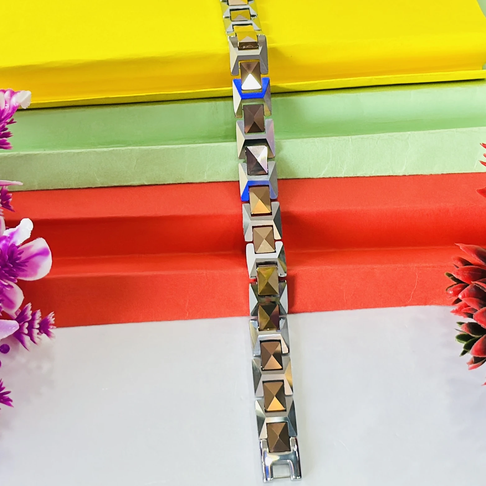 Terahertz rectangle bead bracelet