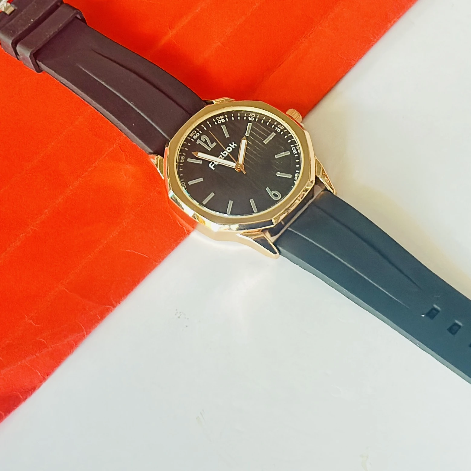 Analogue watch for man’s