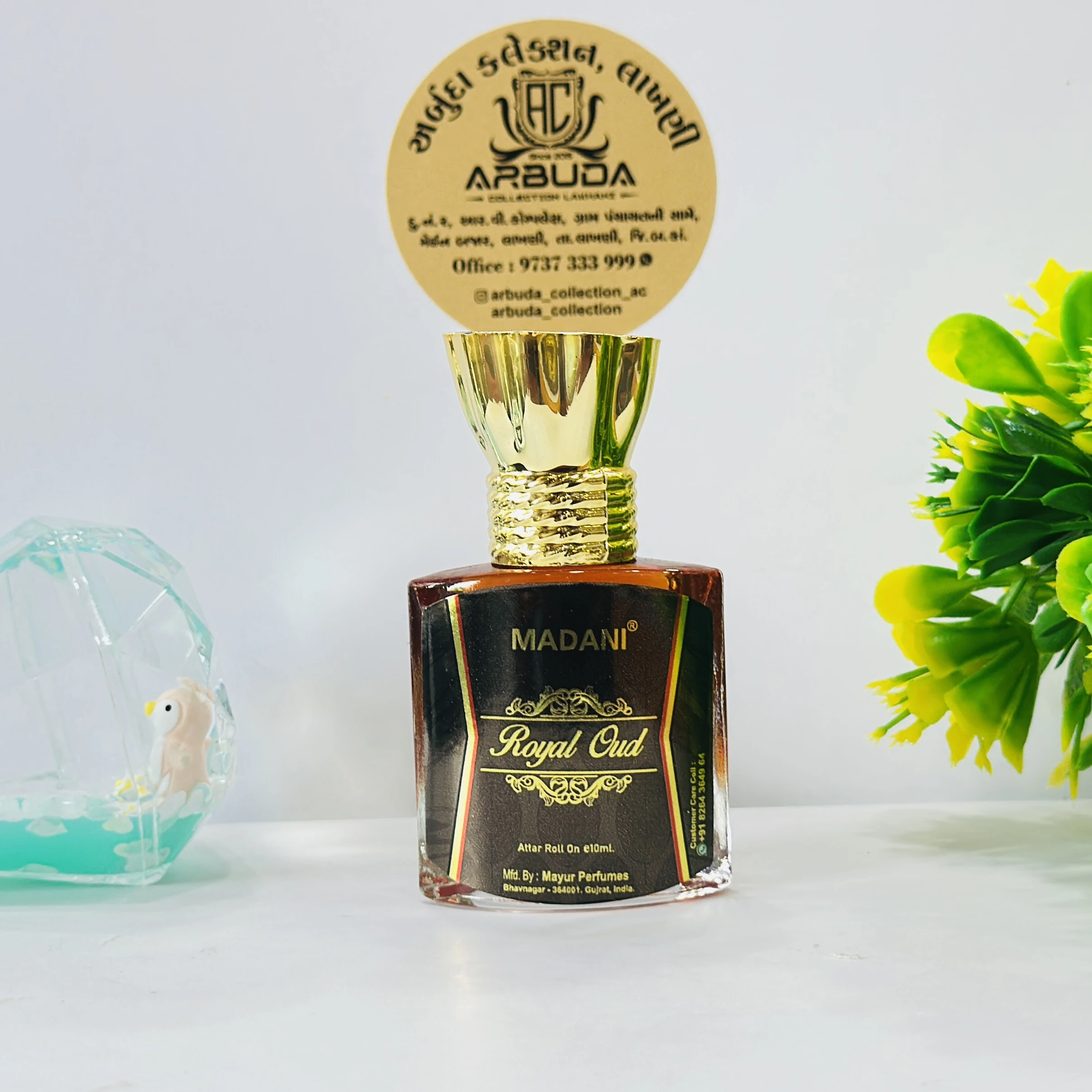 Madani Royal Oud Attar Roll-On perfume oil.