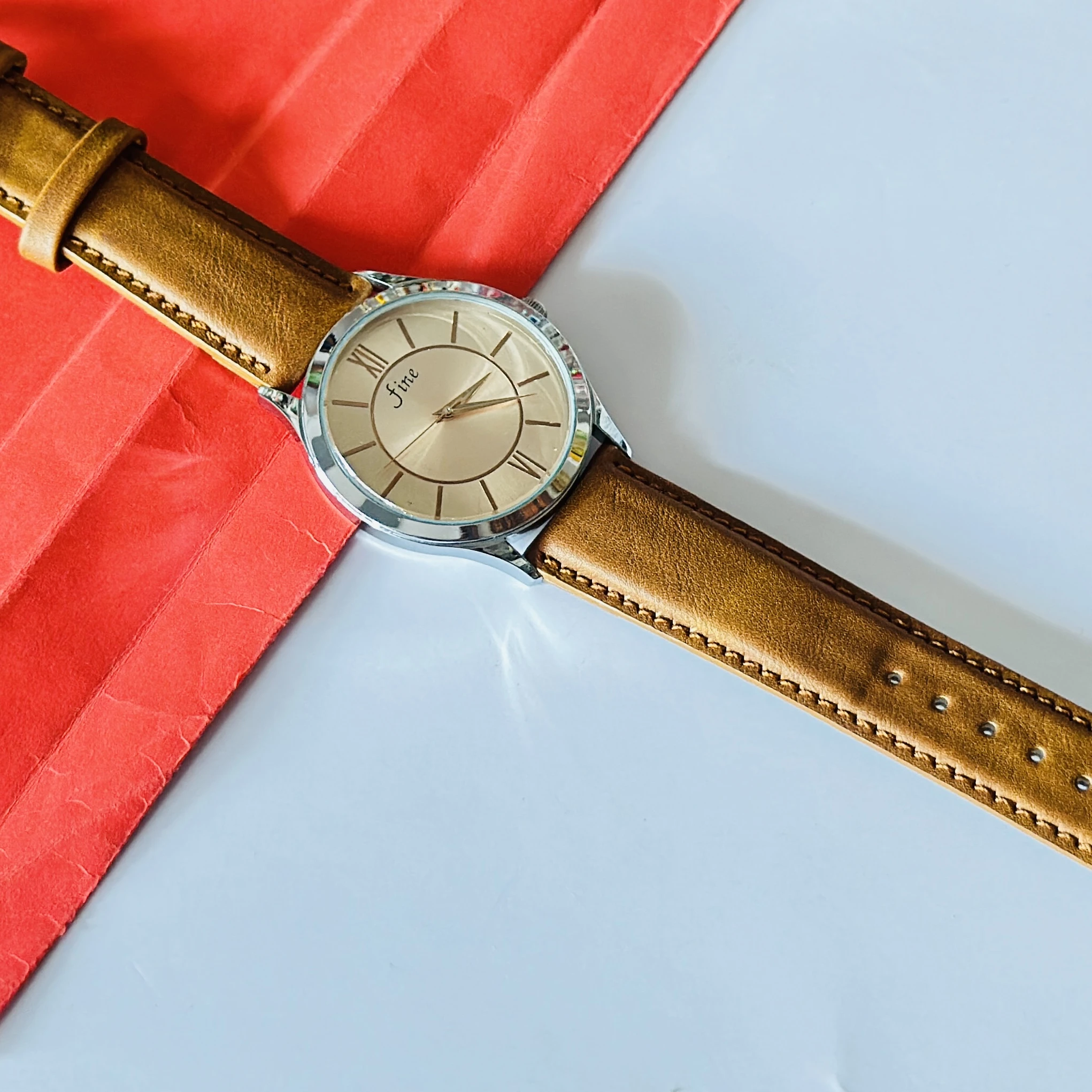 Analogue watch for man’s