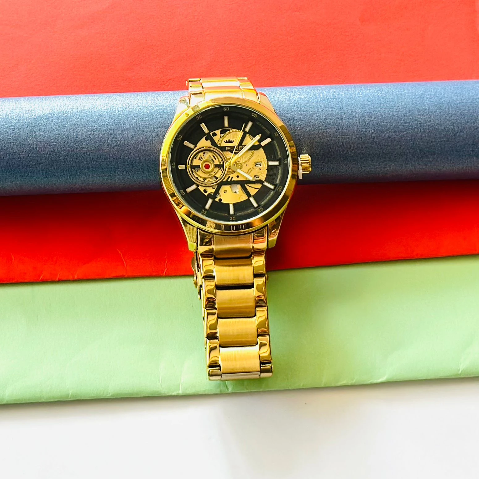 Quartz analog watch For man’s