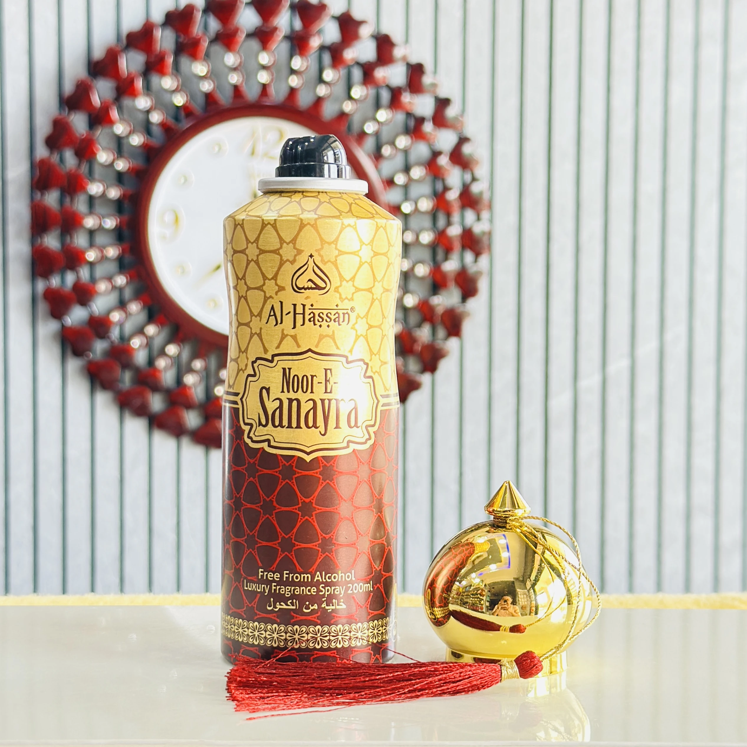 Al-Hassan Noor-E-Sanayra alcohol-free luxury fragrance spray.