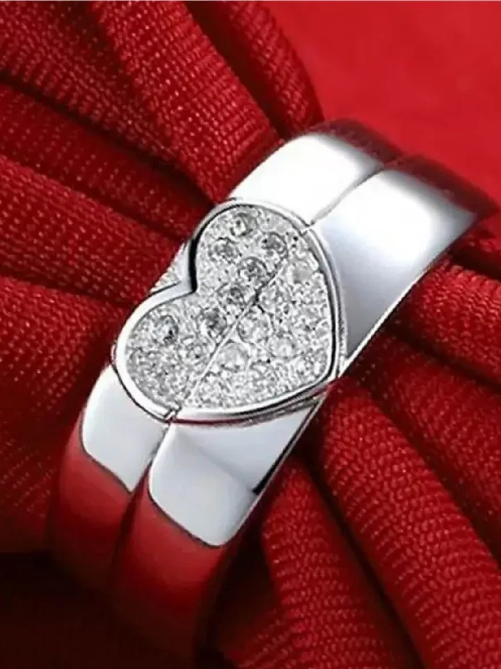 matching silver-tone couple rings