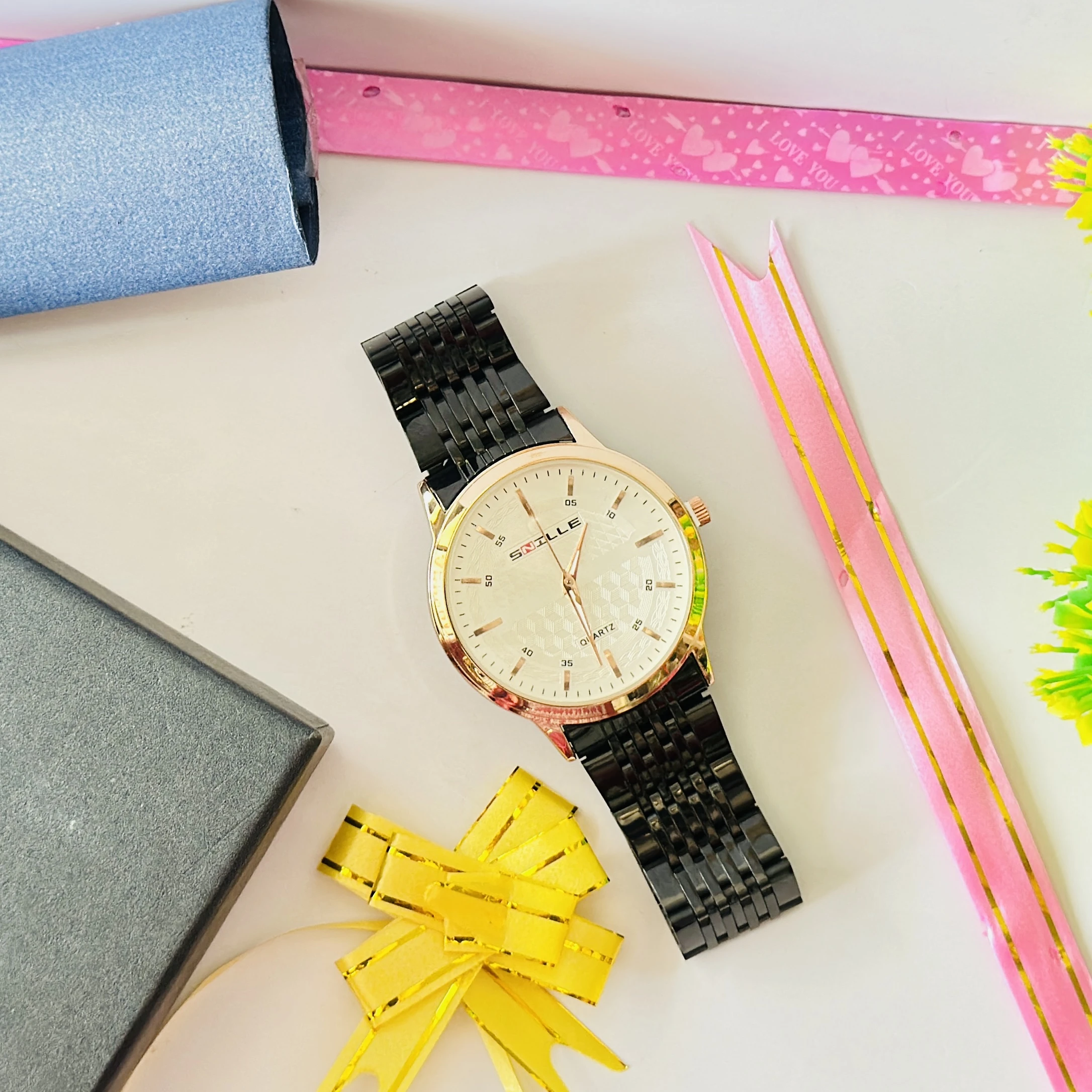 SNILLE quartz analog watch