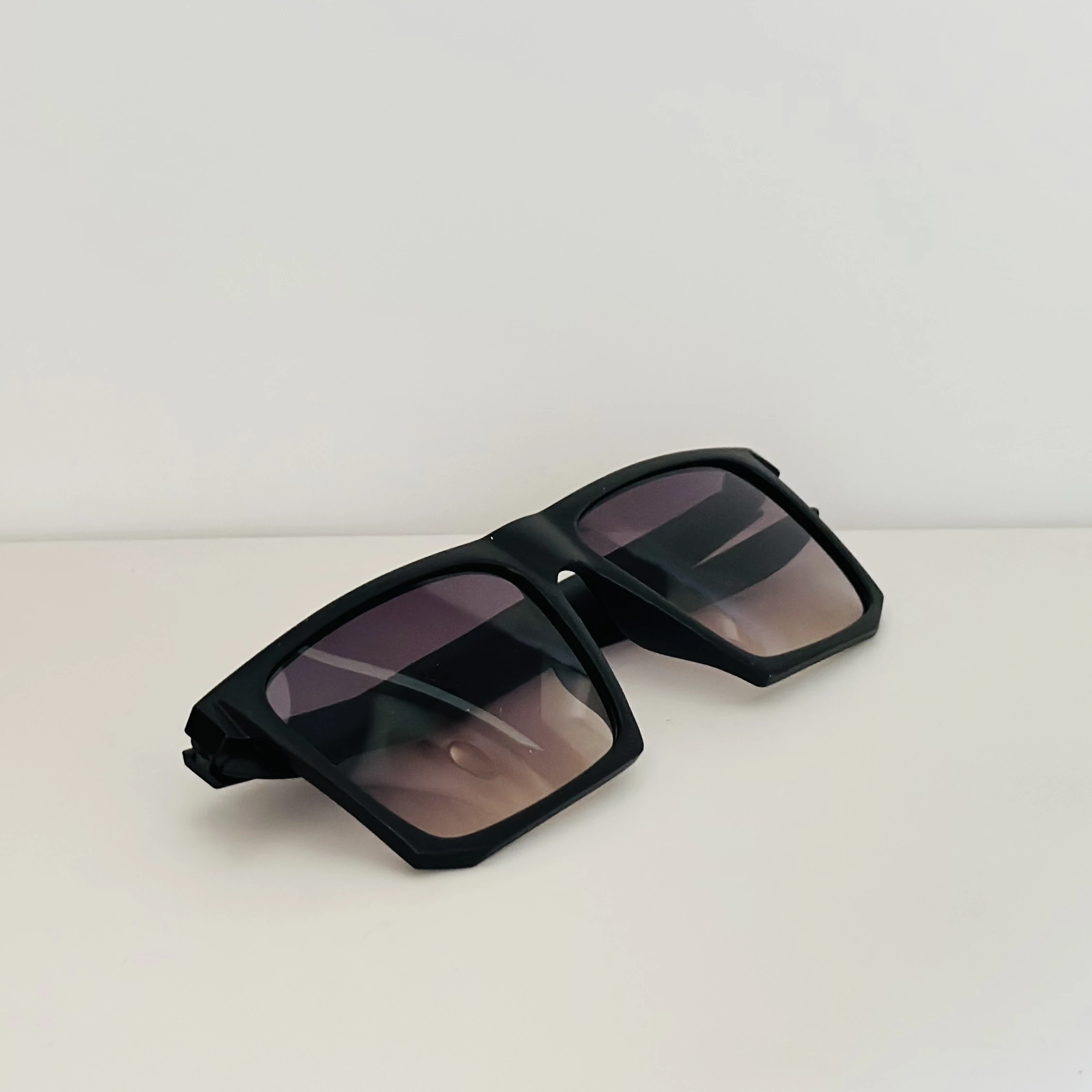 Prada 0PRA06S square sunglasses