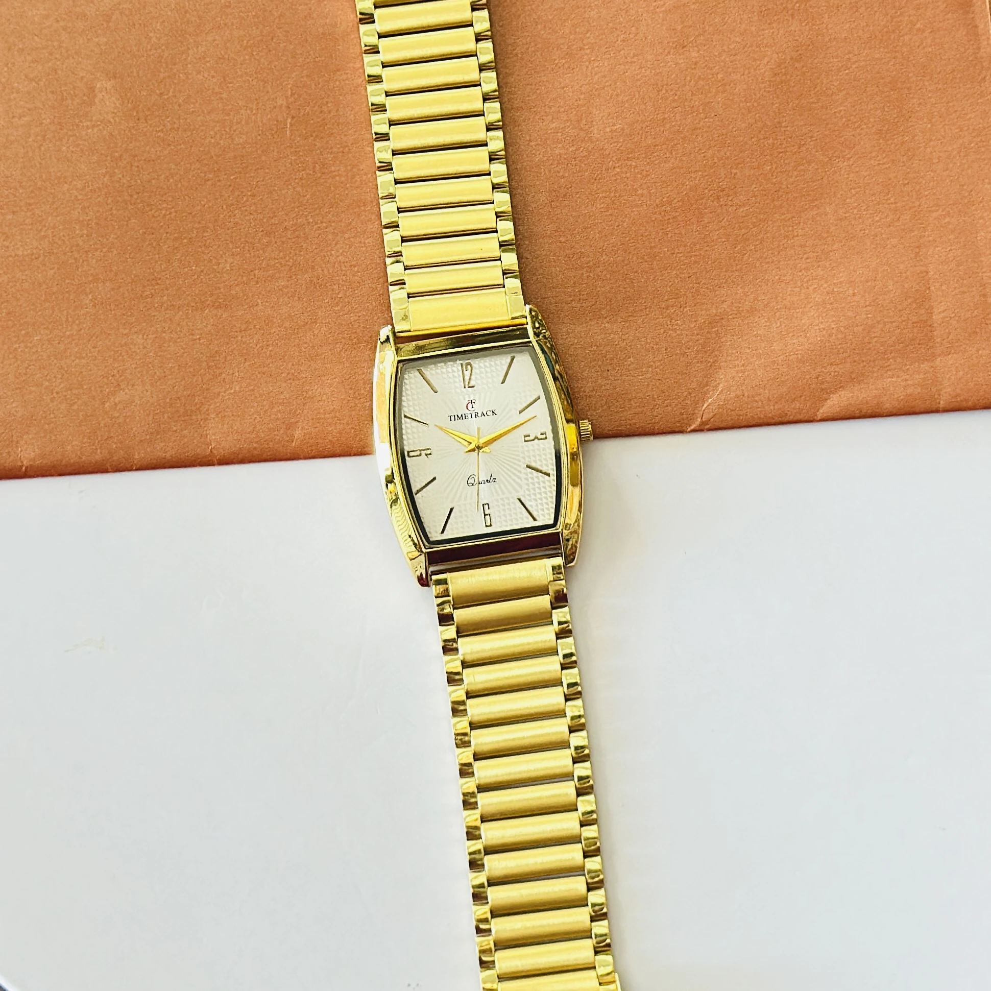 Analogue watch for man’s