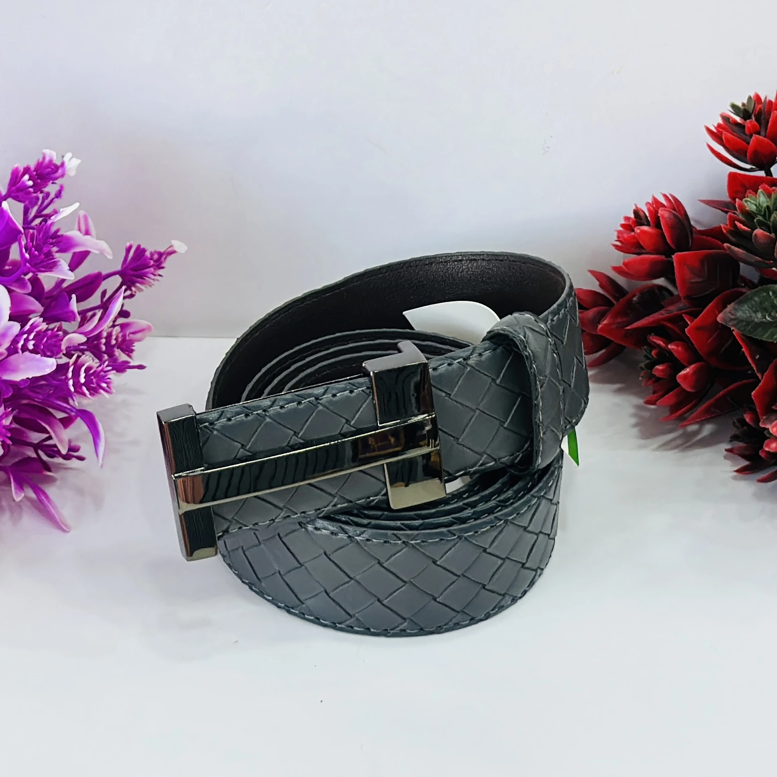 Veneta Intrecciato leather belt