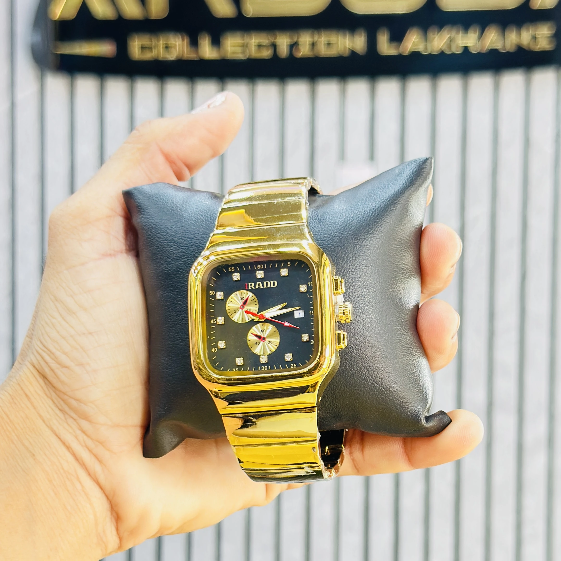 Quartz Analogue Watch