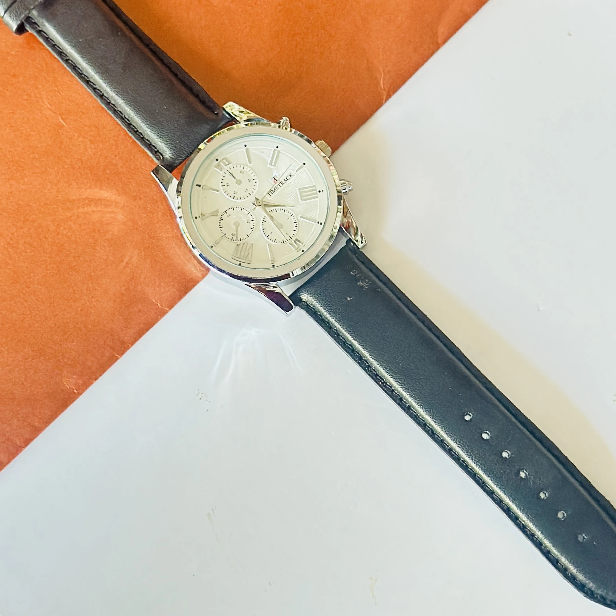 Quartz Analogue Watch