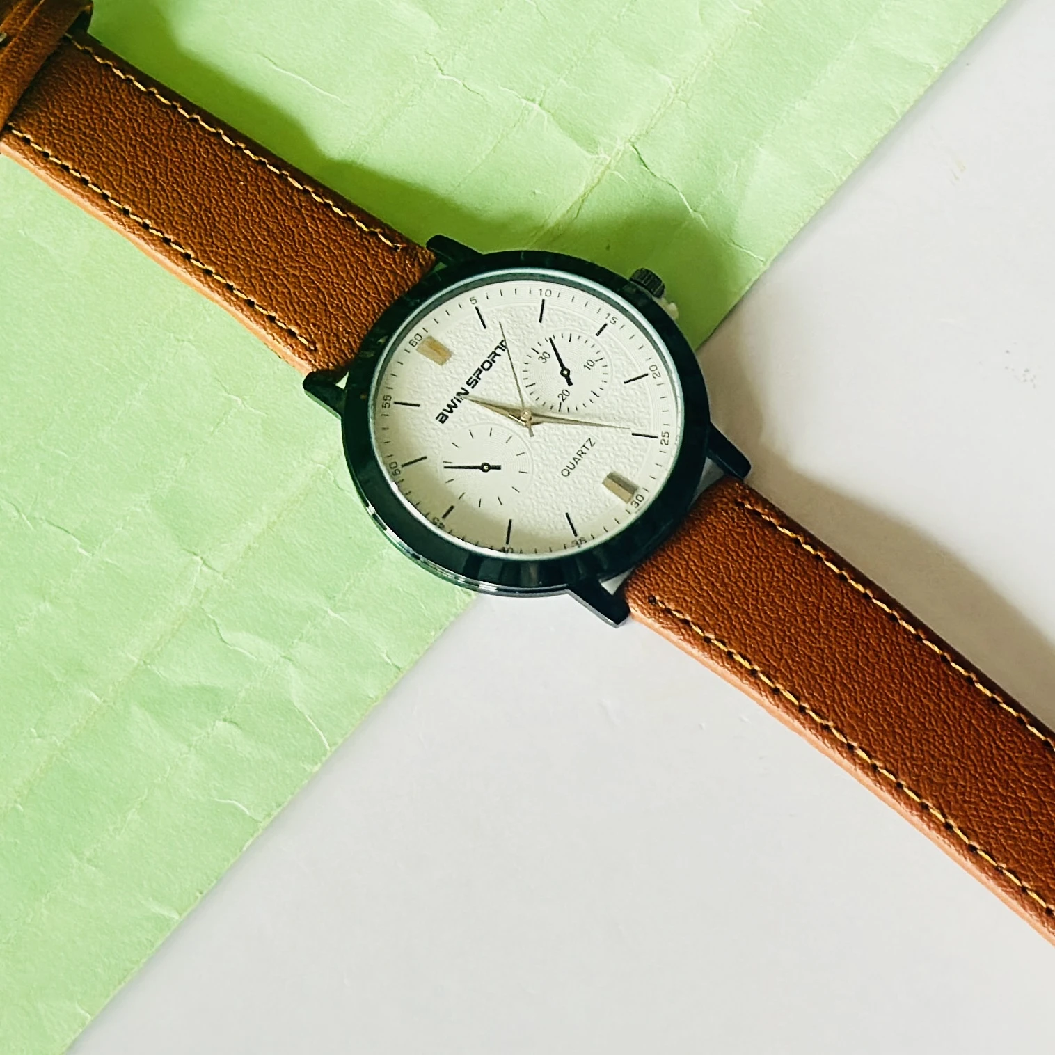 BWIN SPORT brand quartz analog wristwatch