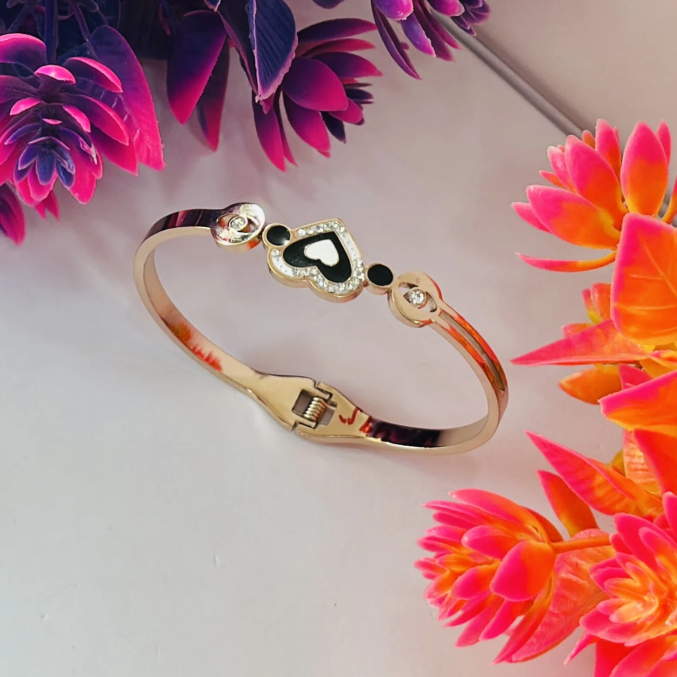 Rose gold-plated bangle-style bracelet