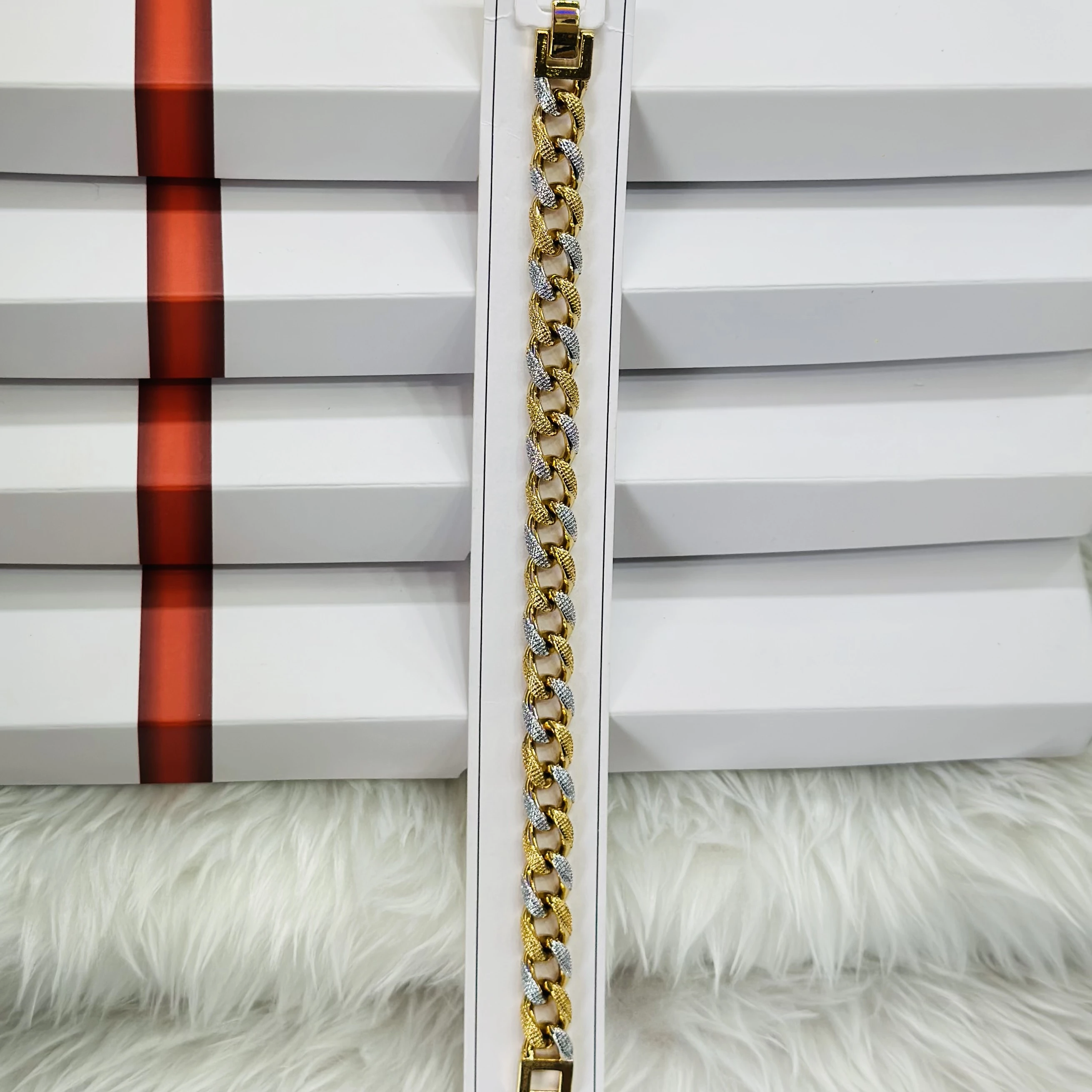 Gold plated Breslet