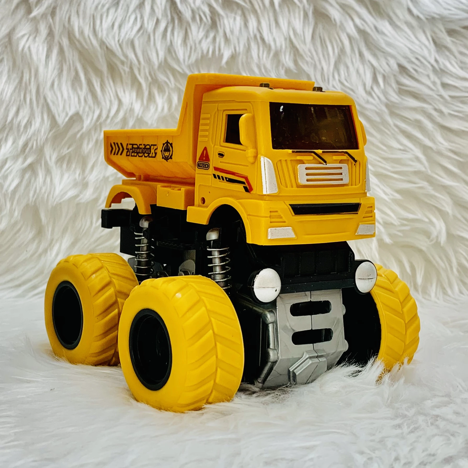 Twinkly & Shine Monster Truck Construction Toy