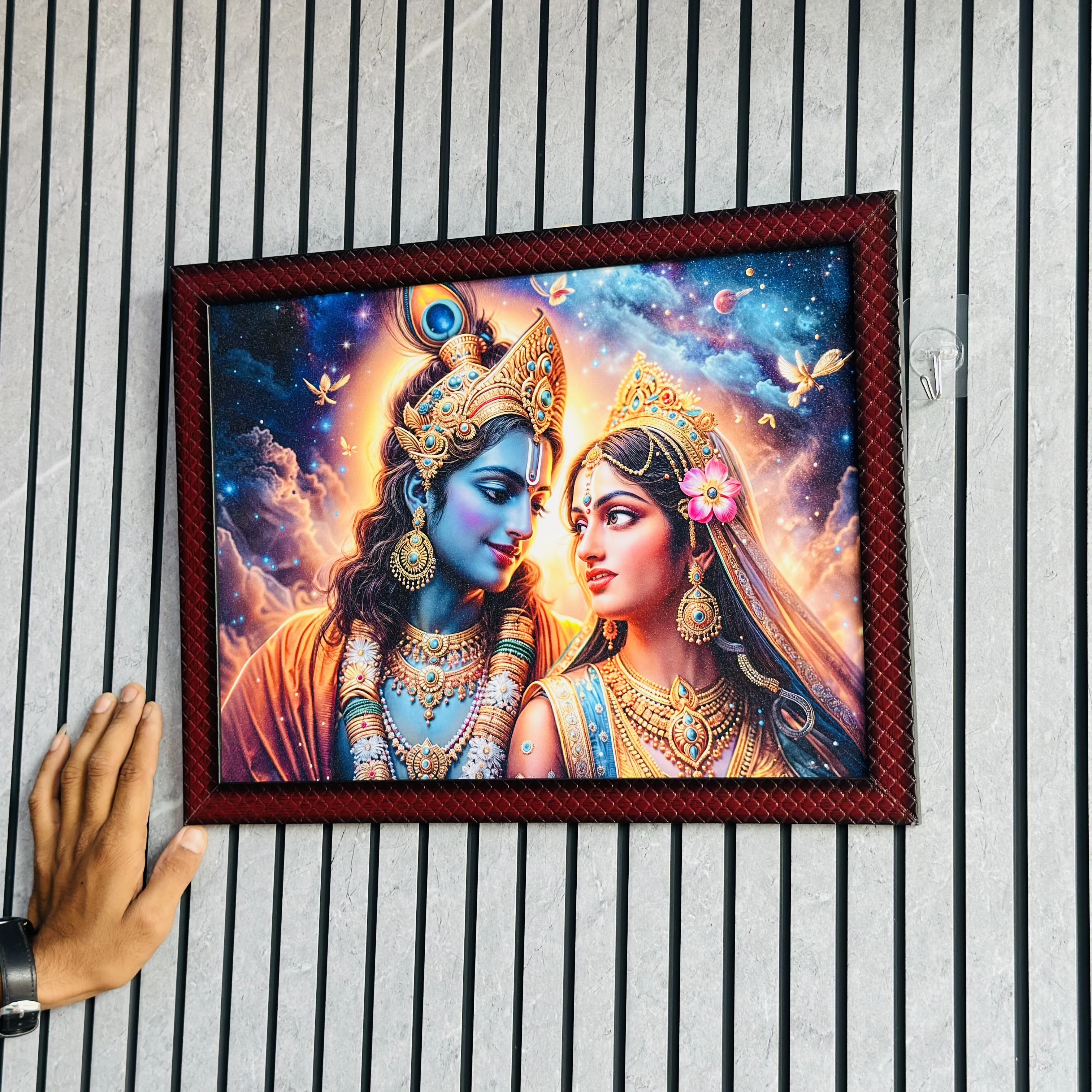 રાધા ક્રિશ્રના વોલ આર્ટ (SKU-TPJLQ5)