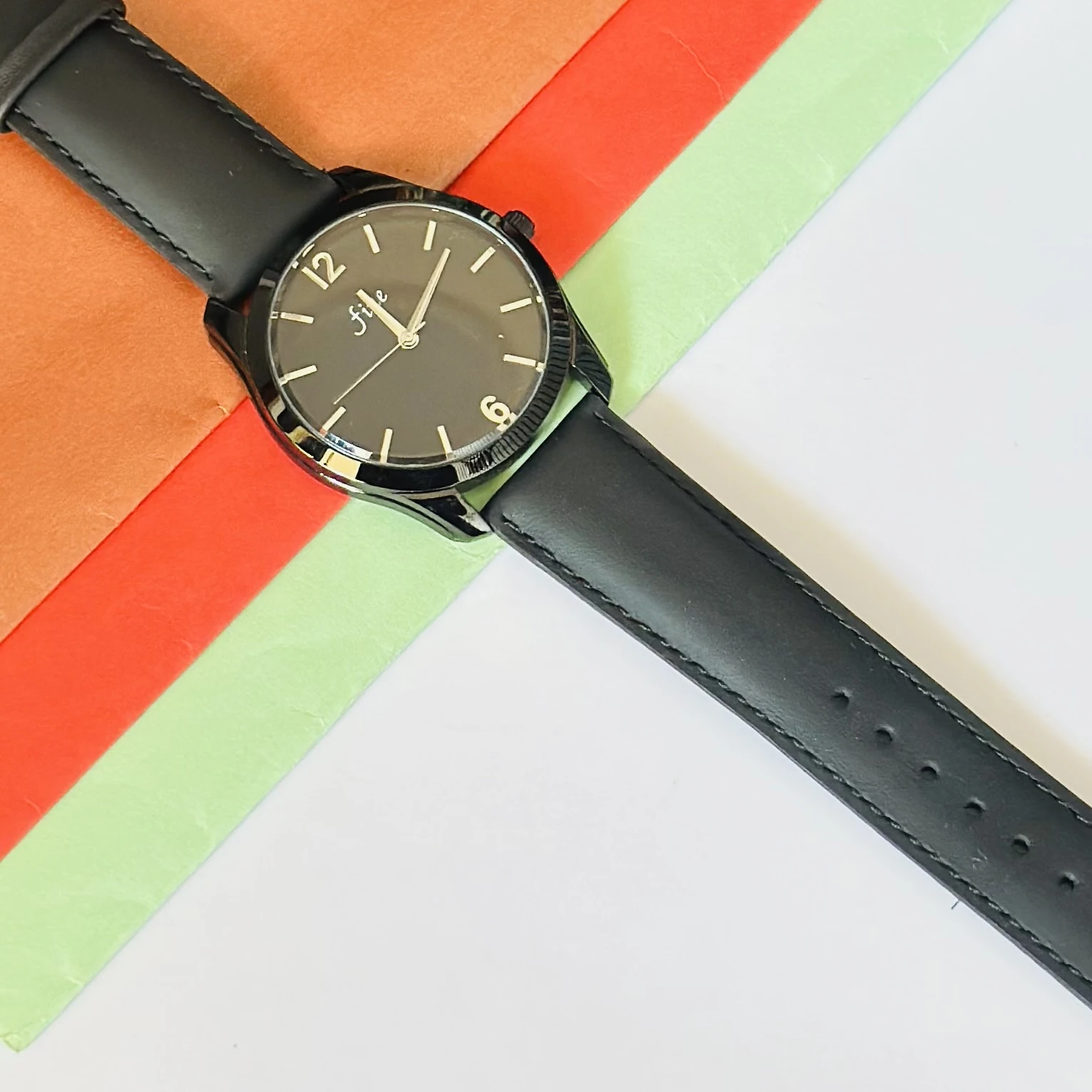 Analog Black Dial Men's Watch