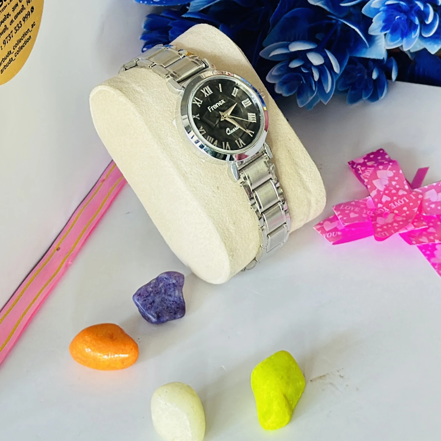 AnalogX brand analog wristwatch
