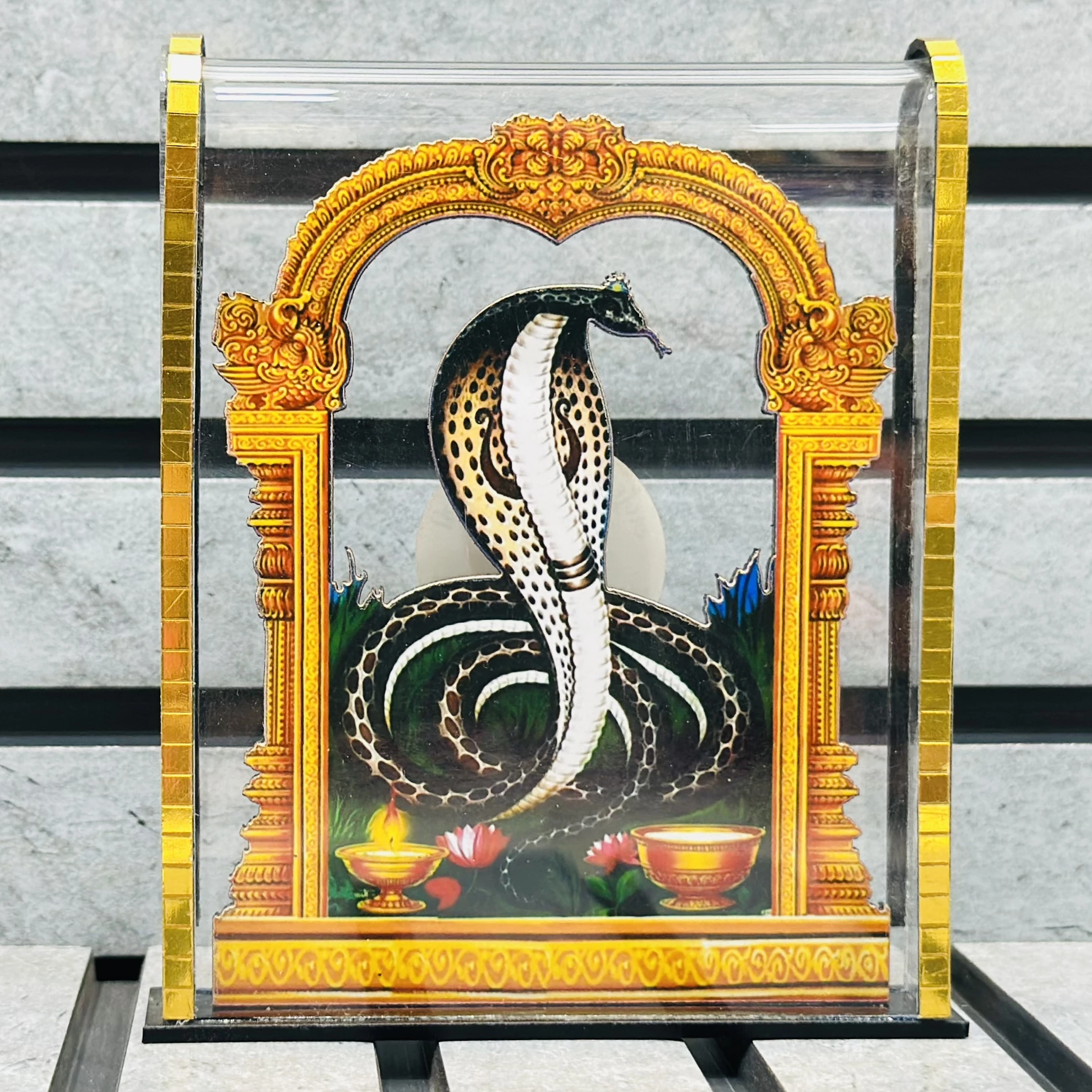 Goga bapa Frame