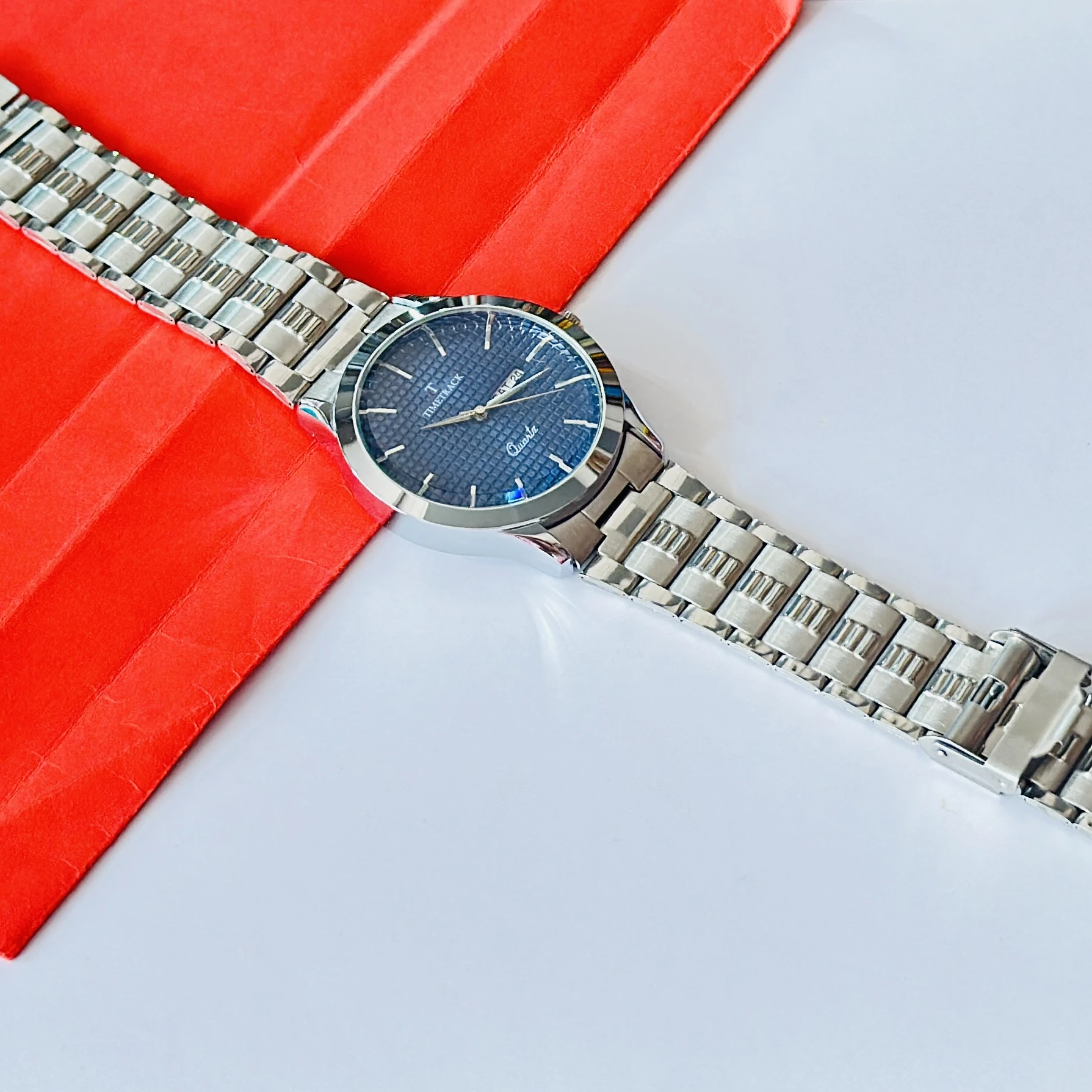 Analogue watch For Man’s