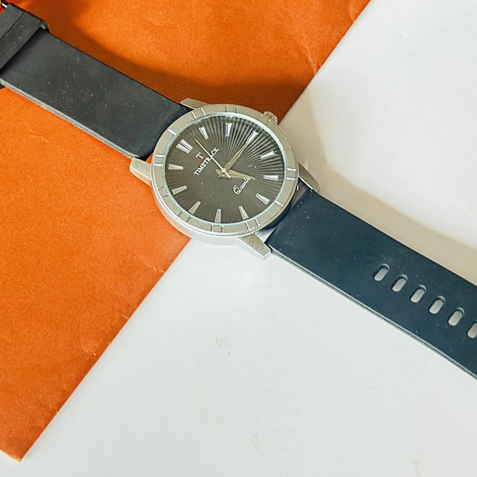 Quartz Analogue Watch for man’s