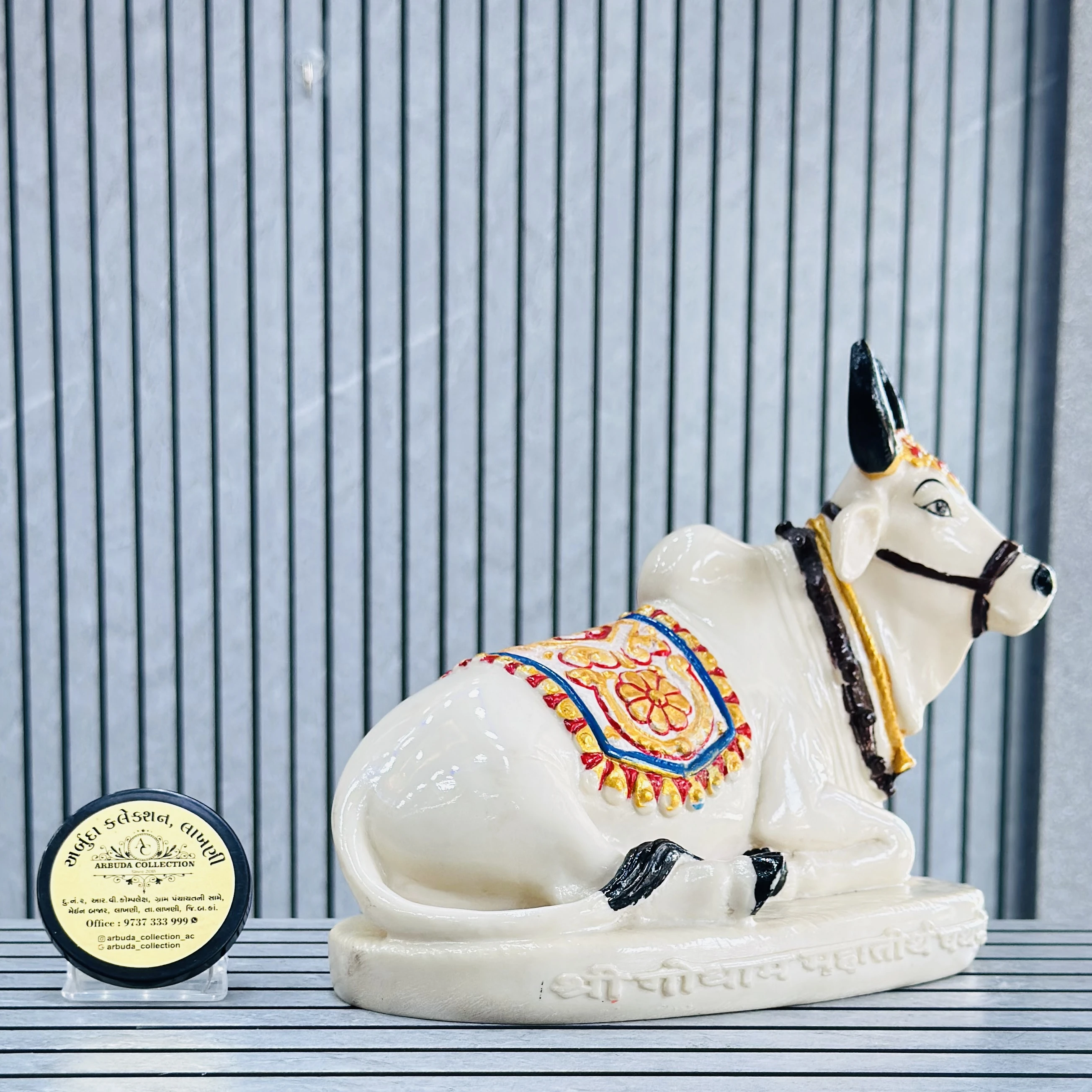 Kamdhenu cow murti