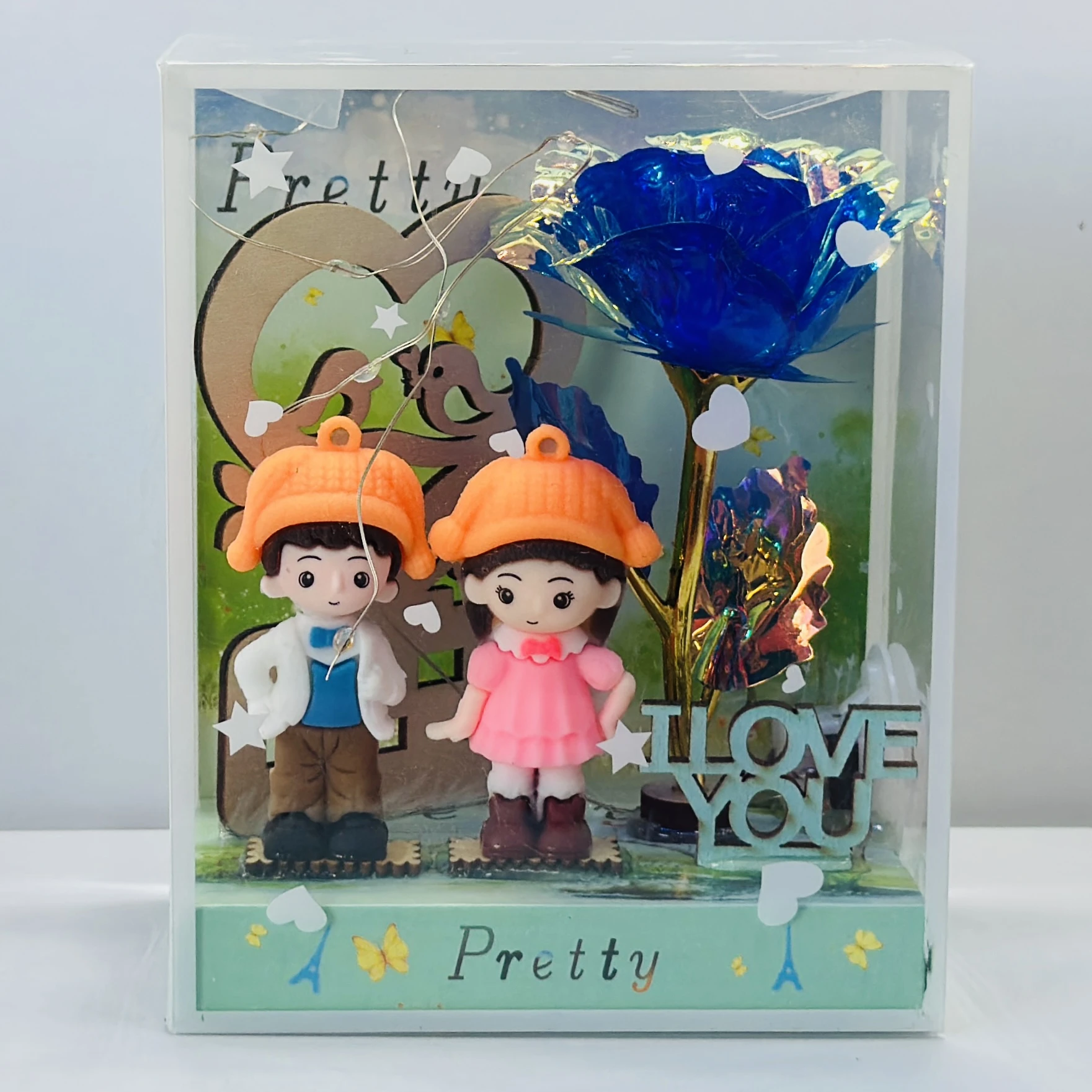 Couple Statue Decorative Showpiece